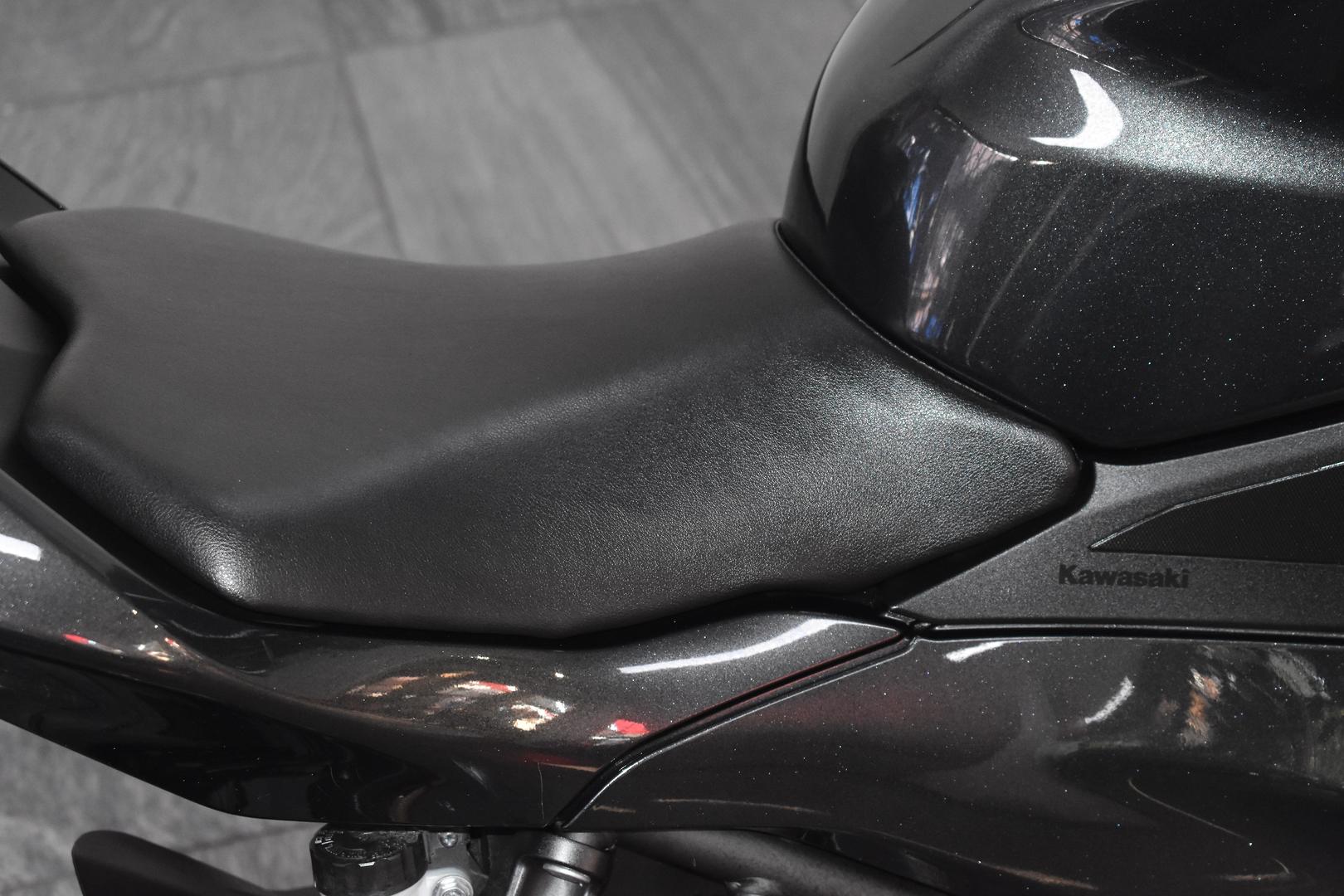 2025 KAWASAKI NINJA 500 SPORTS