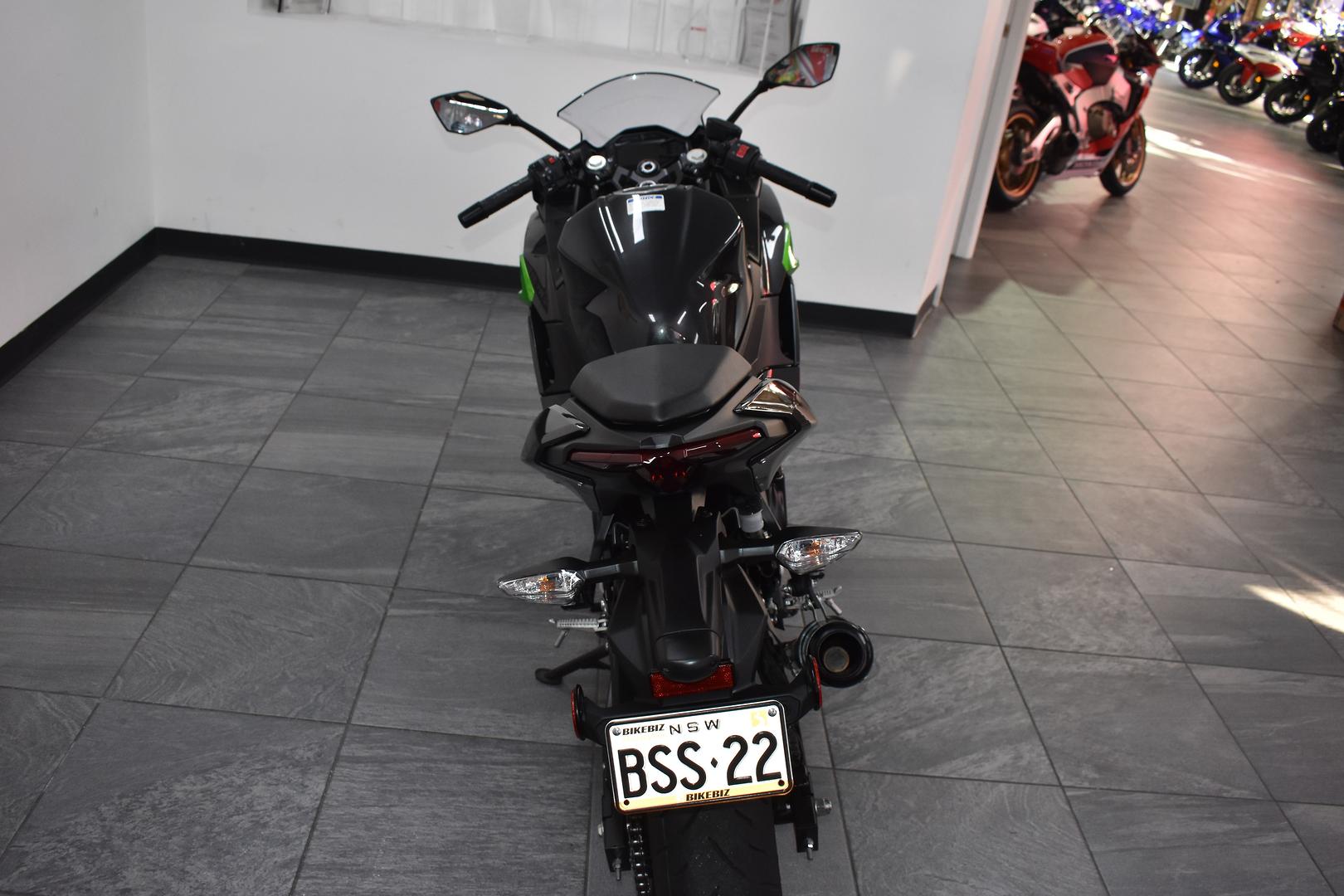 2025 KAWASAKI NINJA 500 SPORTS