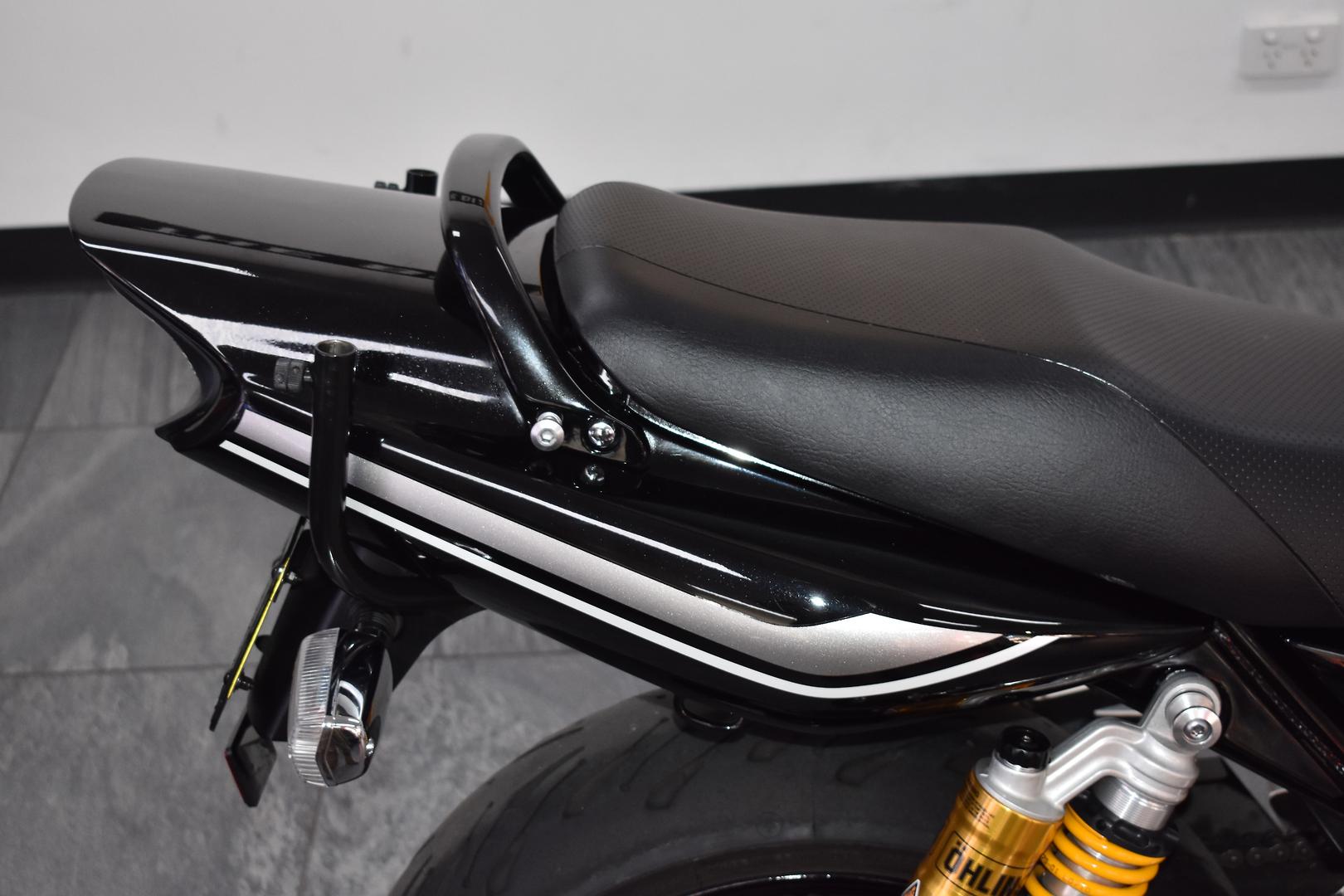 2011 YAMAHA XJR1300 ROAD