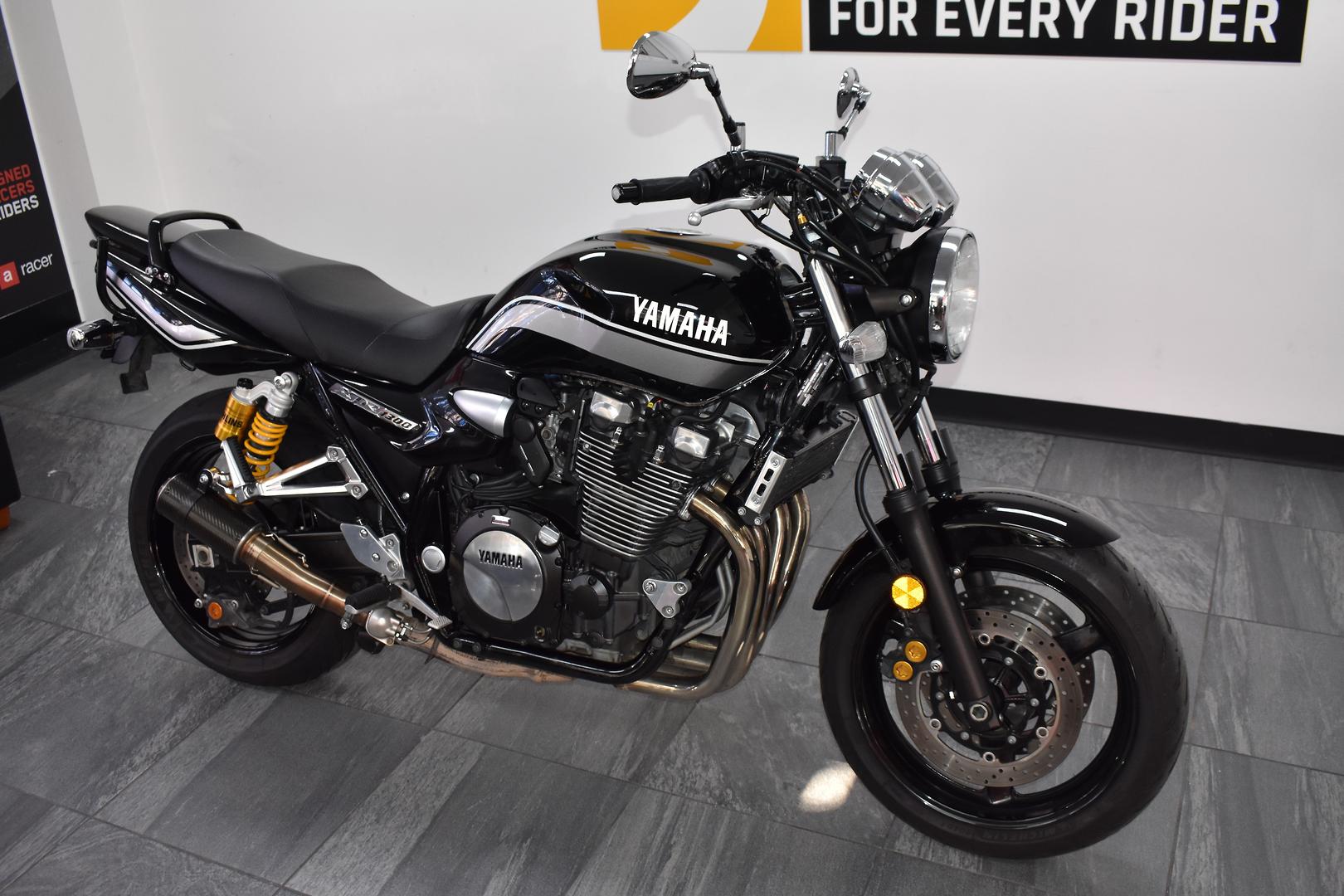 2011 YAMAHA XJR1300 ROAD