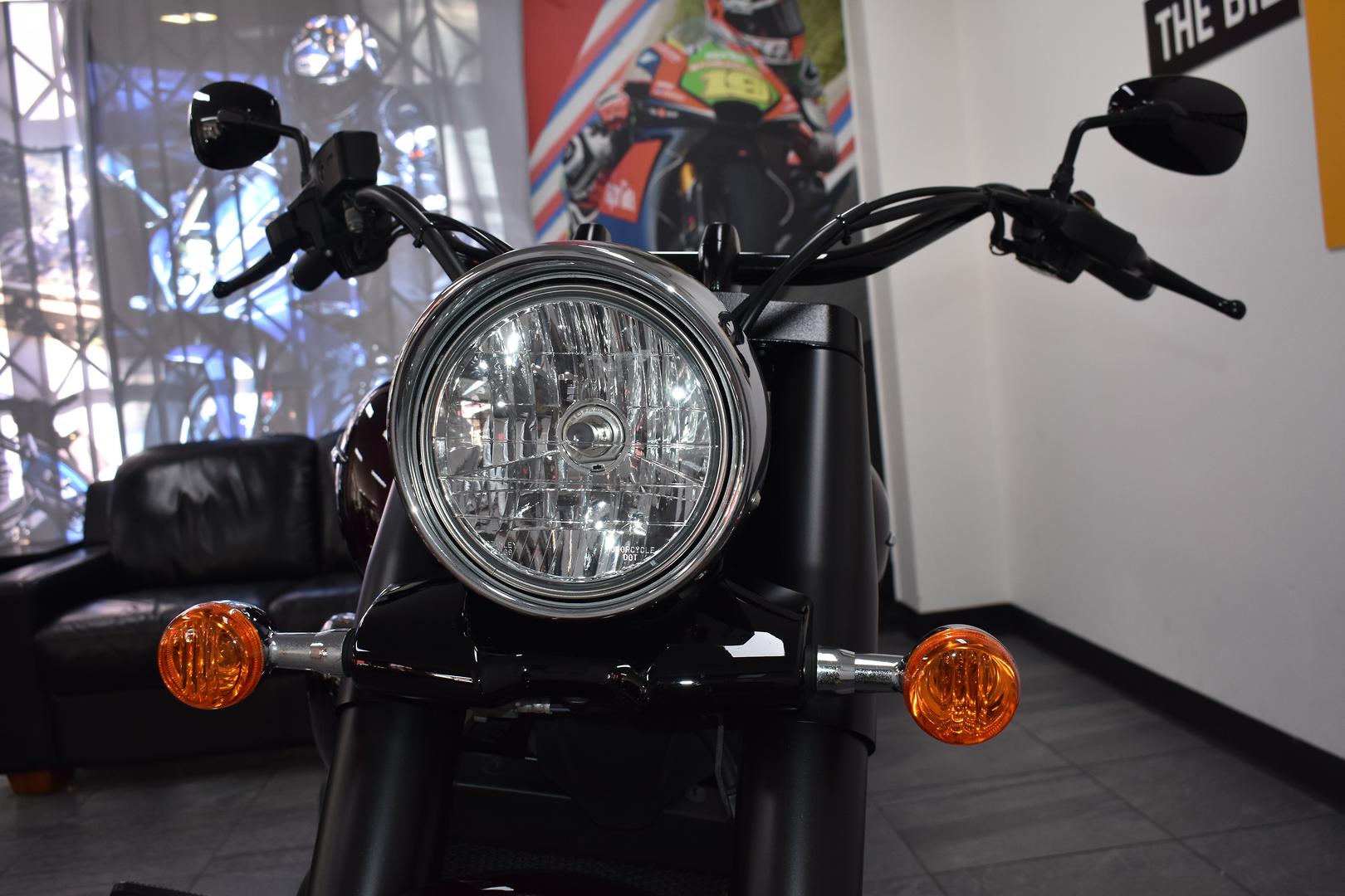2015 SUZUKI BOULEVARD C90T (VL1500B) CRUISER