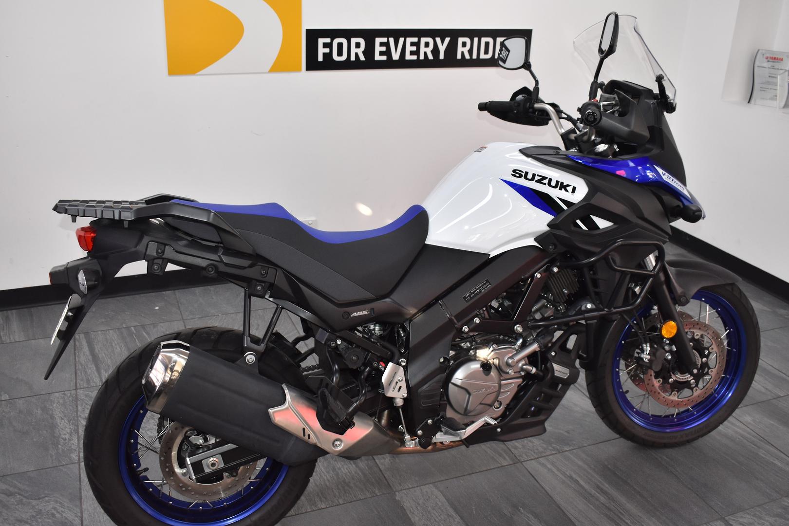 2025 SUZUKI V-STROM 650XT (DL650XA) DUAL SPORTS