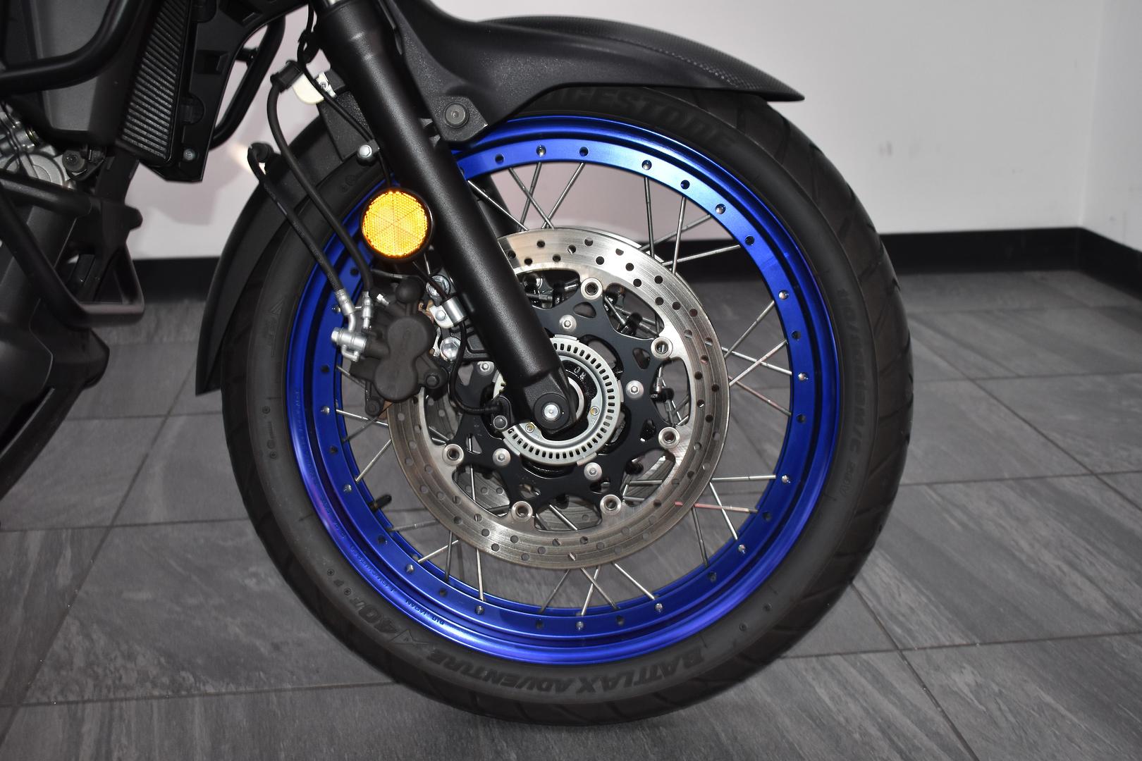 2025 SUZUKI V-STROM 650XT (DL650XA) DUAL SPORTS