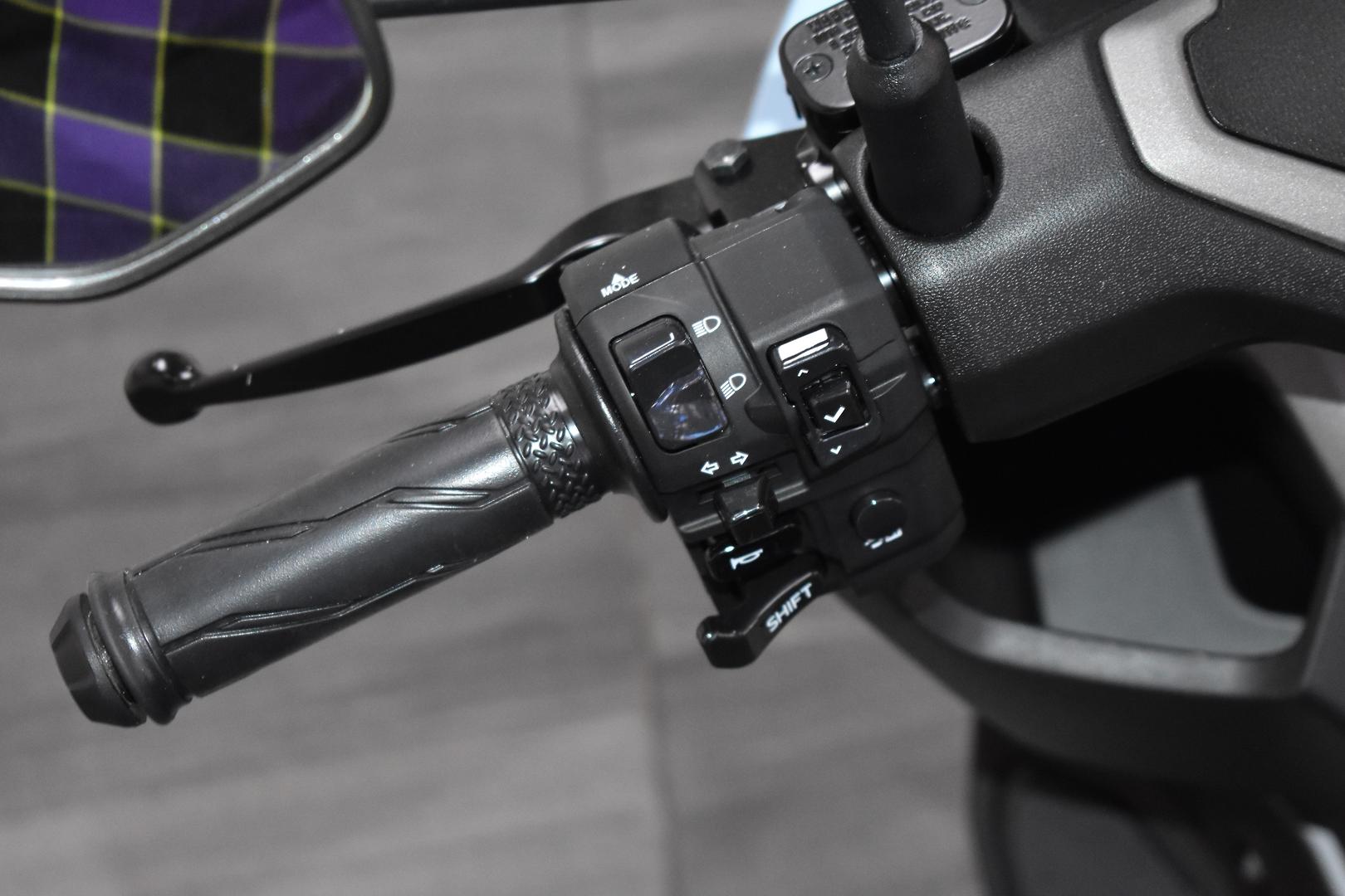 2025 YAMAHA NMAX 155 (GPD155A) SCOOTER
