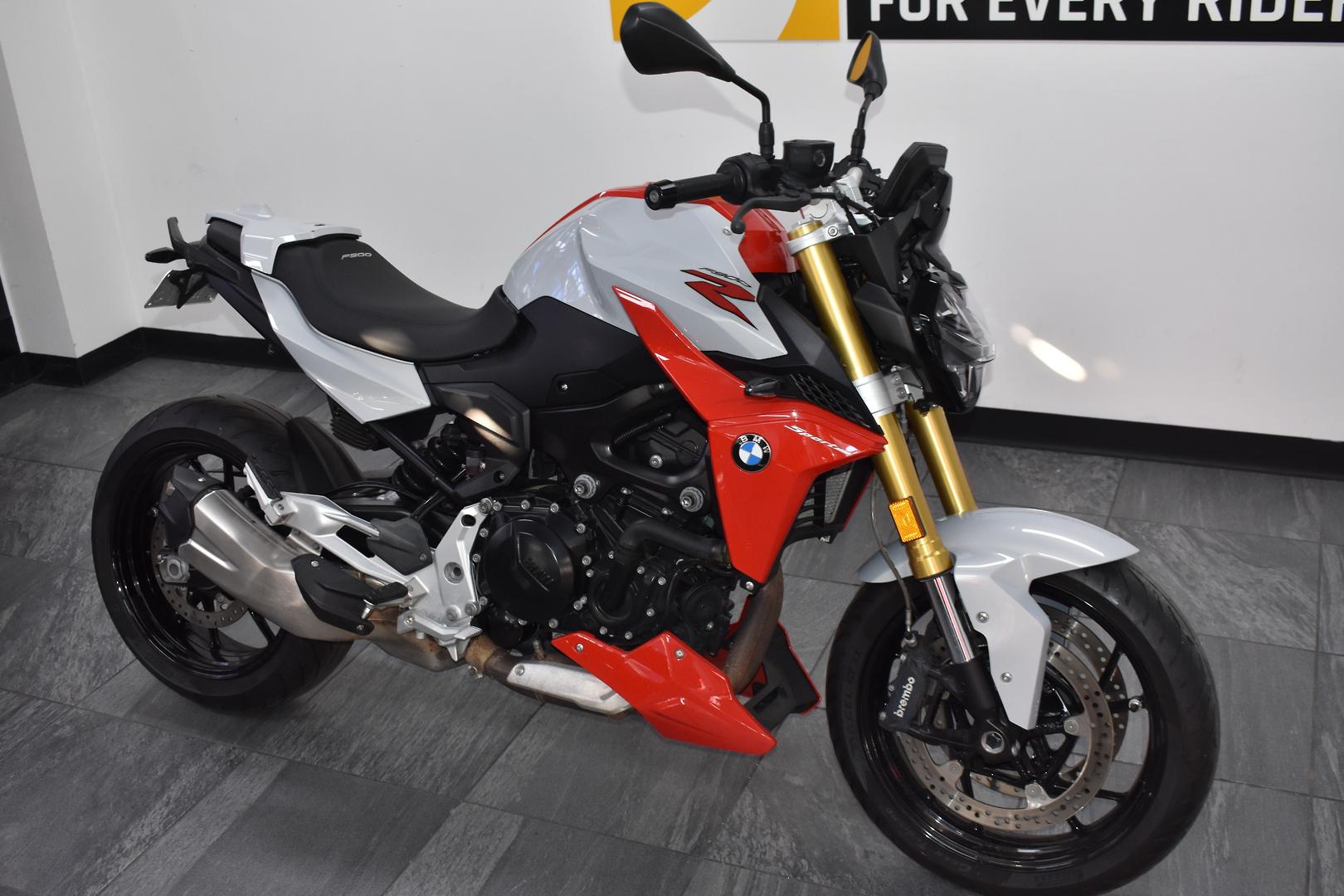 2021 BMW F 900 R ROAD