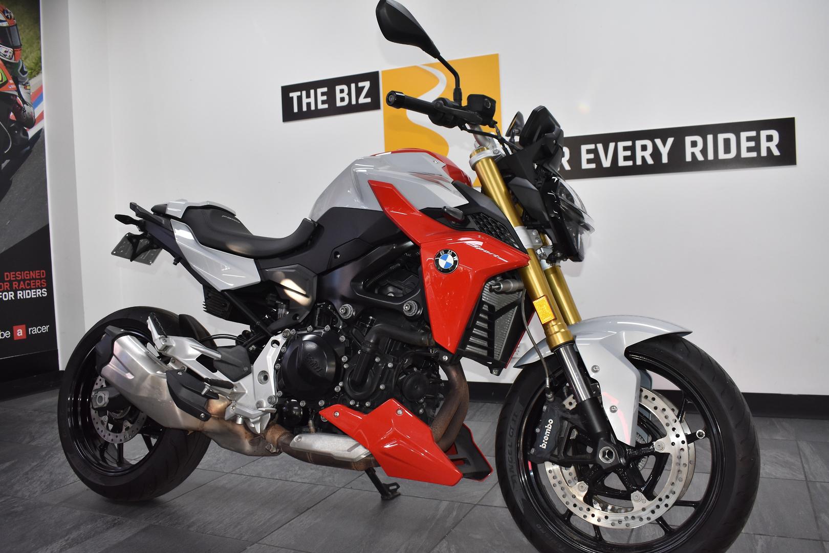 2021 BMW F 900 R ROAD