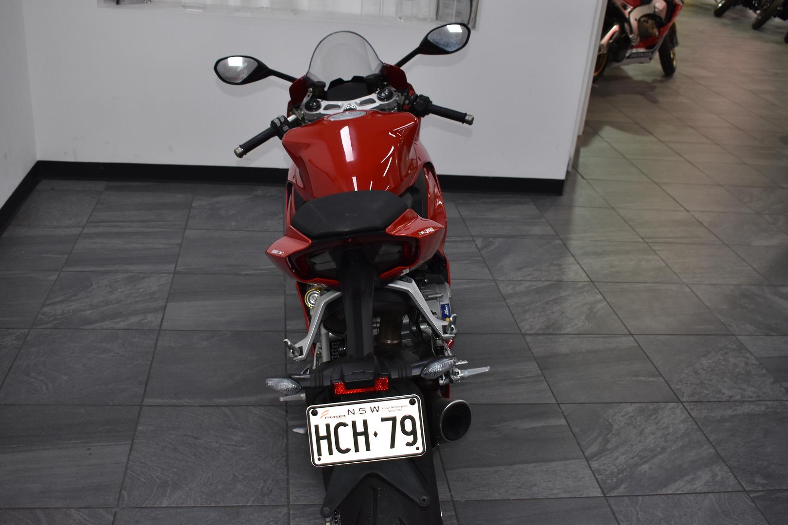 2024 DUCATI PANIGALE V2 SPORTS