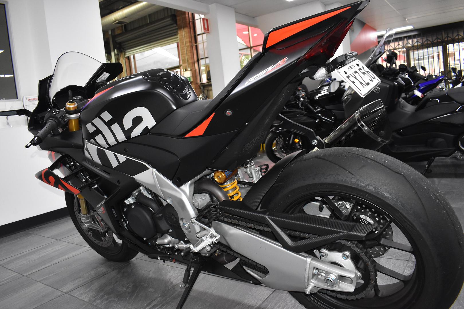 2023 APRILIA RSV4 FACTORY SPORTS