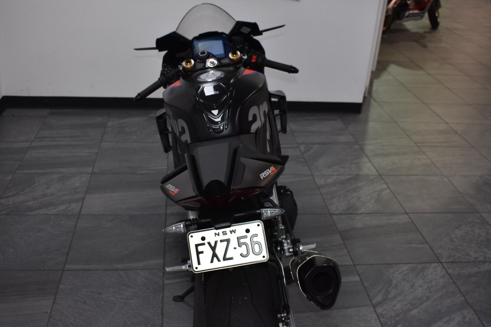 2023 APRILIA RSV4 FACTORY SPORTS