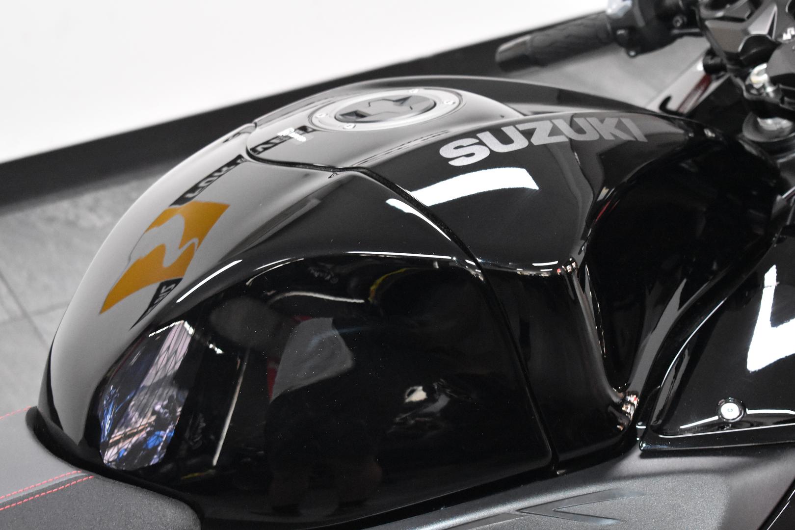 2025 SUZUKI GSX1300RR (HAYABUSA) SPORTS