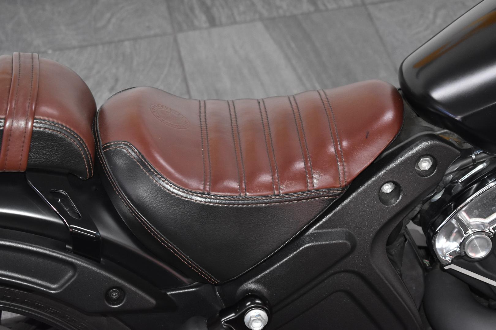 2018 INDIAN SCOUT BOBBER THUNDER BLACK CRUISER