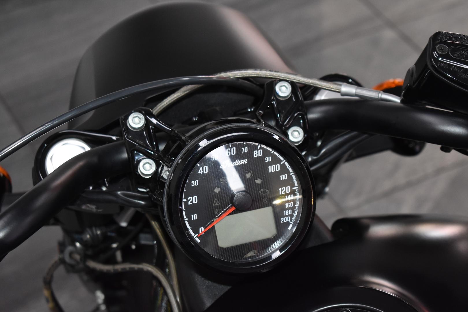 2018 INDIAN SCOUT BOBBER THUNDER BLACK CRUISER