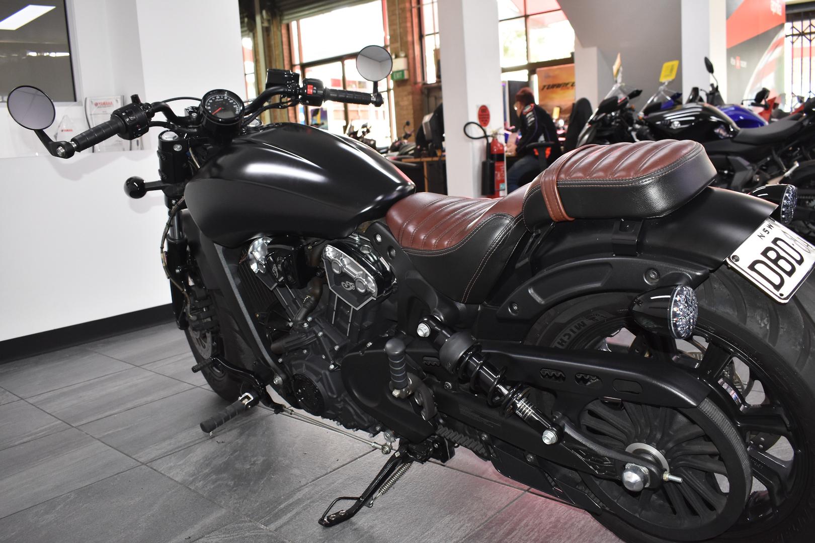 2018 INDIAN SCOUT BOBBER THUNDER BLACK CRUISER