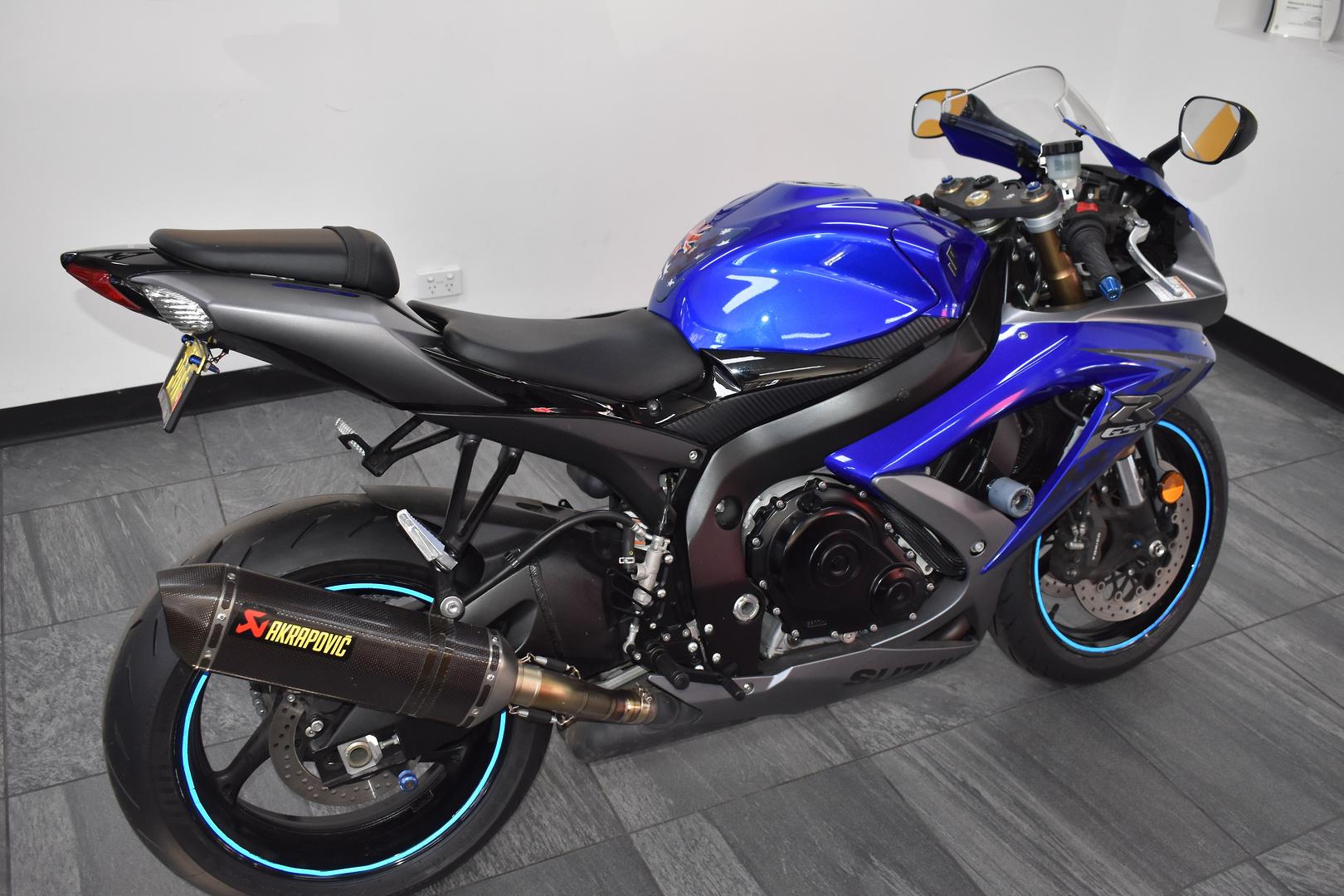 2010 SUZUKI GSX-R600 SPORTS