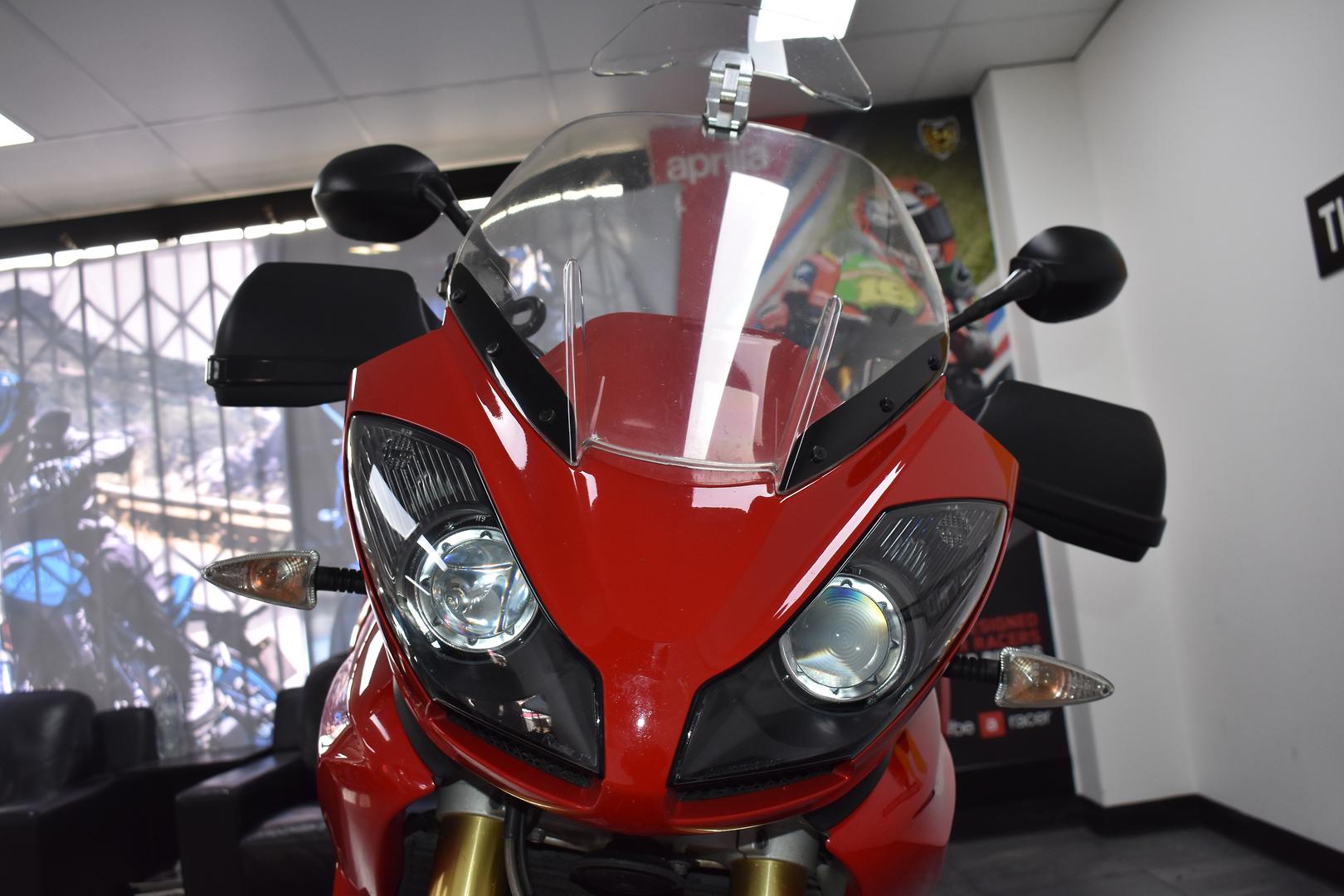 2013 TRIUMPH TIGER 1050 SE (ABS) SPORTS