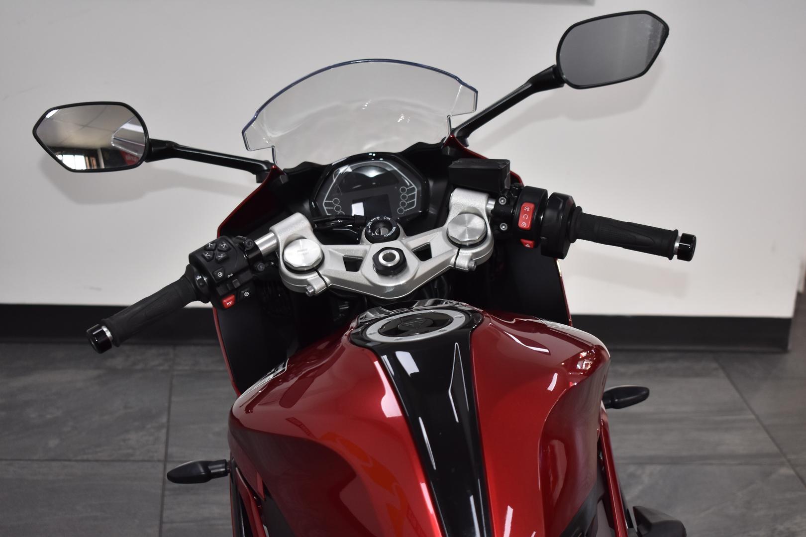 2024 TRIUMPH DAYTONA 660 LAMS ROAD