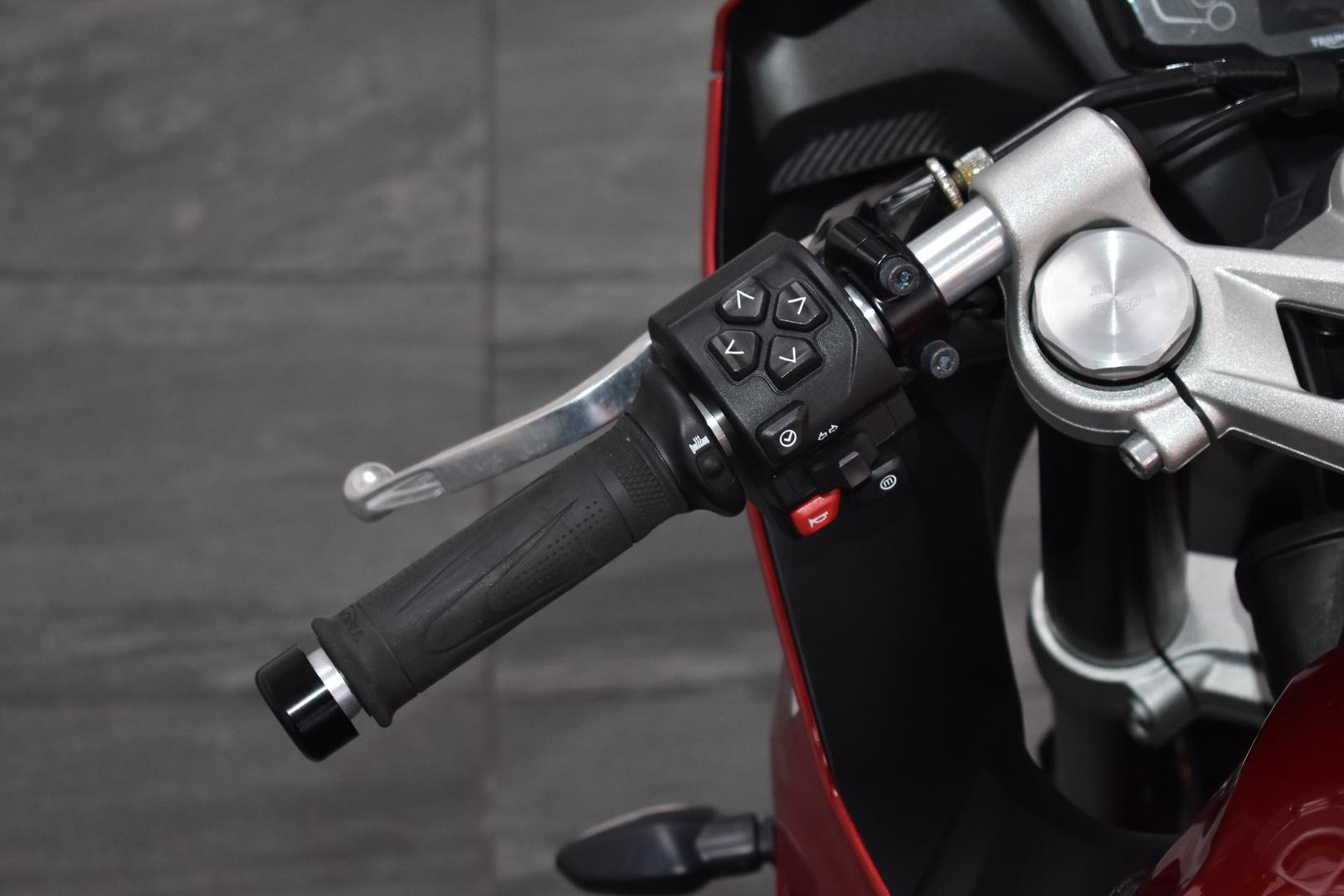 2024 TRIUMPH DAYTONA 660 LAMS ROAD