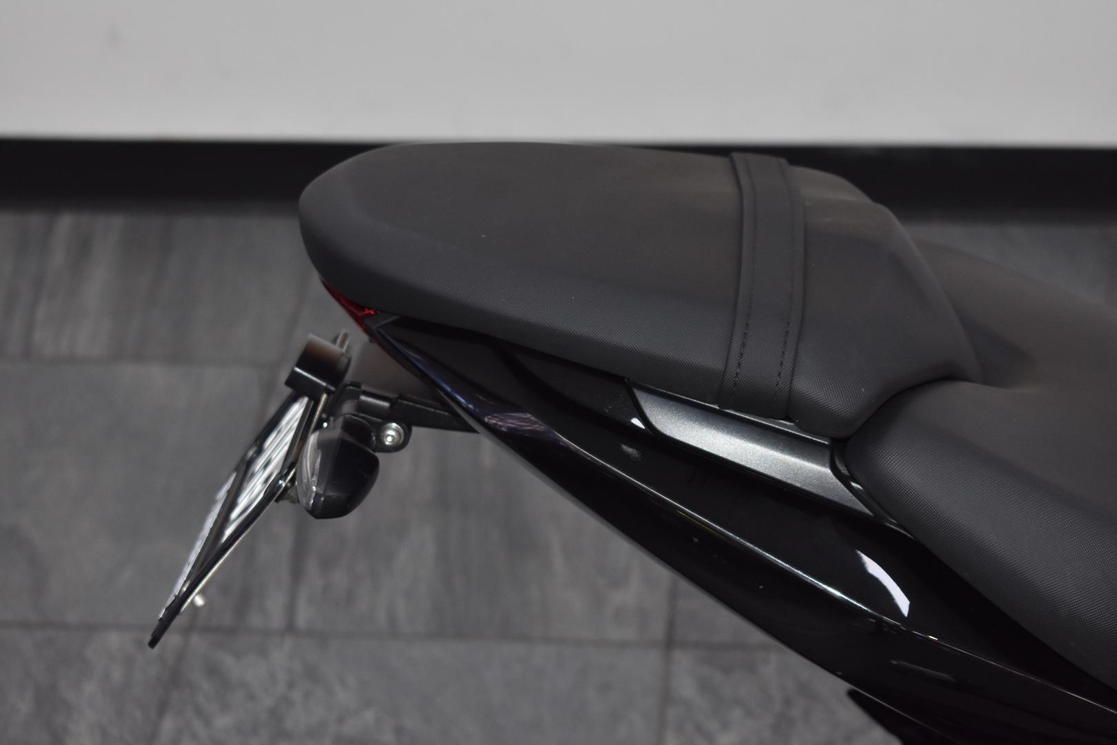 2024 TRIUMPH DAYTONA 660 LAMS ROAD