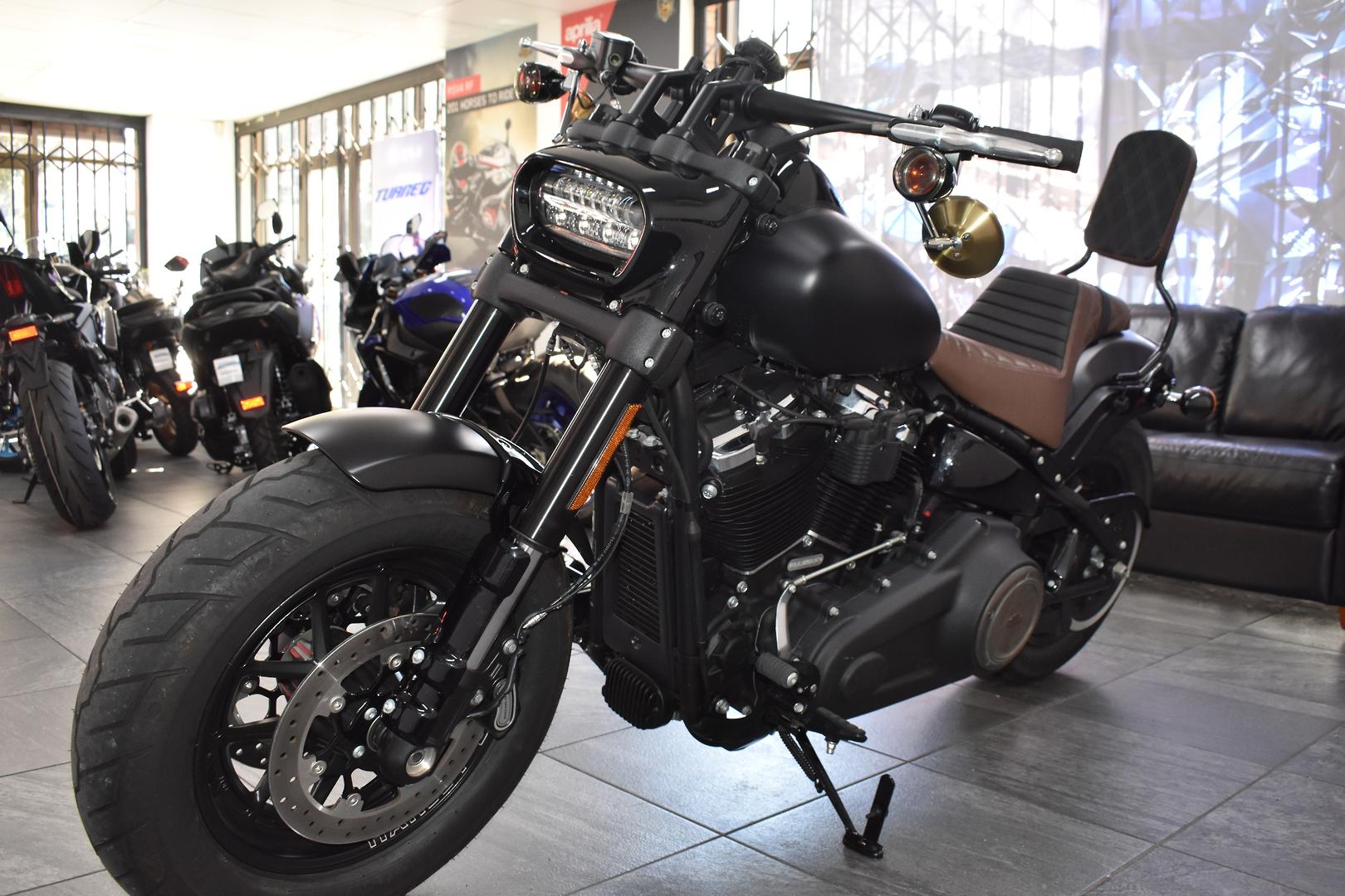2018 HARLEY-DAVIDSON FXFBS FAT BOB CRUISER