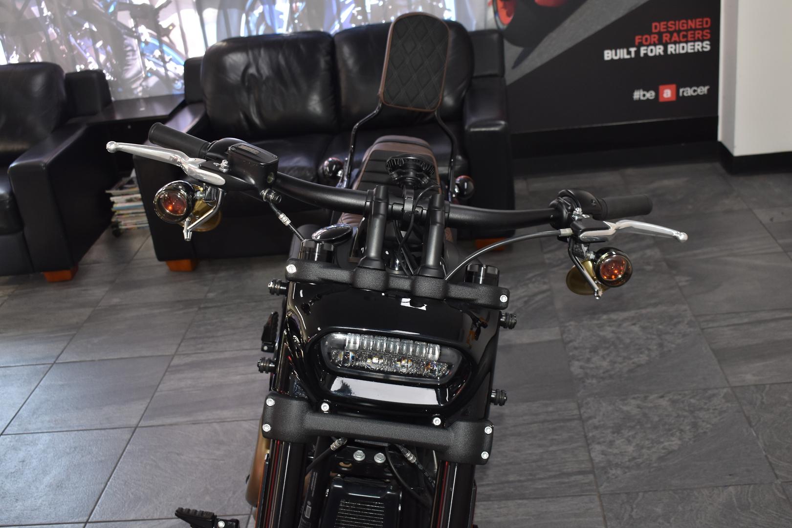2018 HARLEY-DAVIDSON FXFBS FAT BOB CRUISER