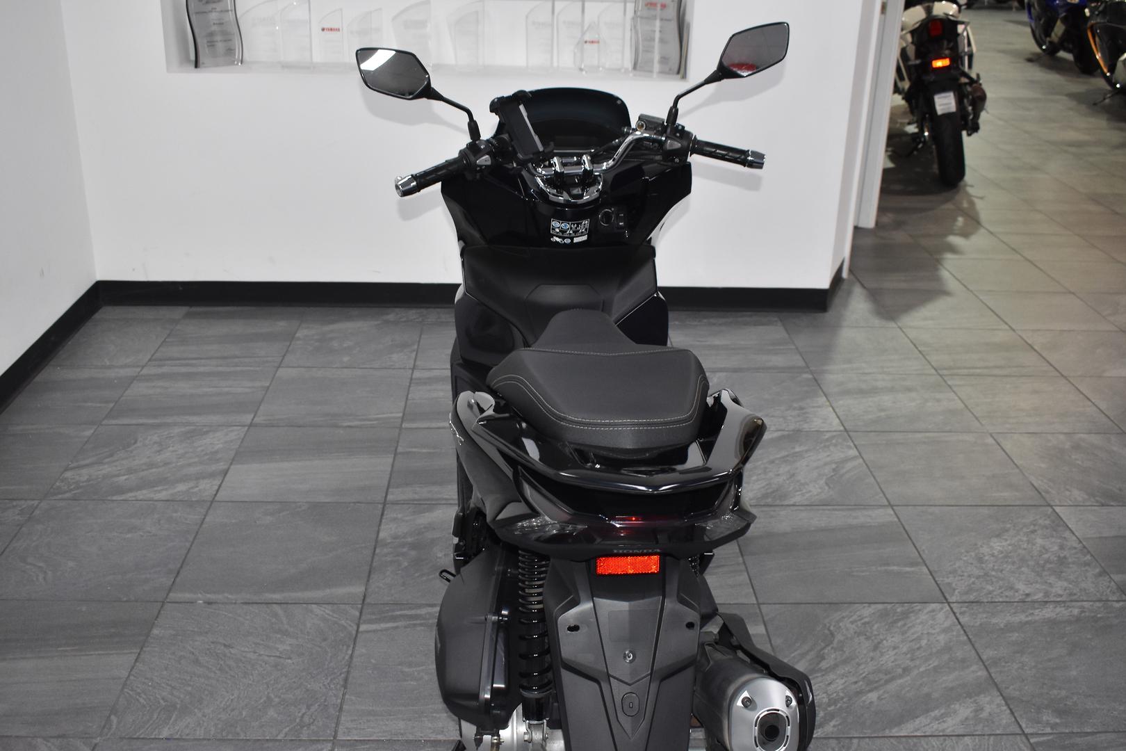 2021 HONDA PCX150 SCOOTER