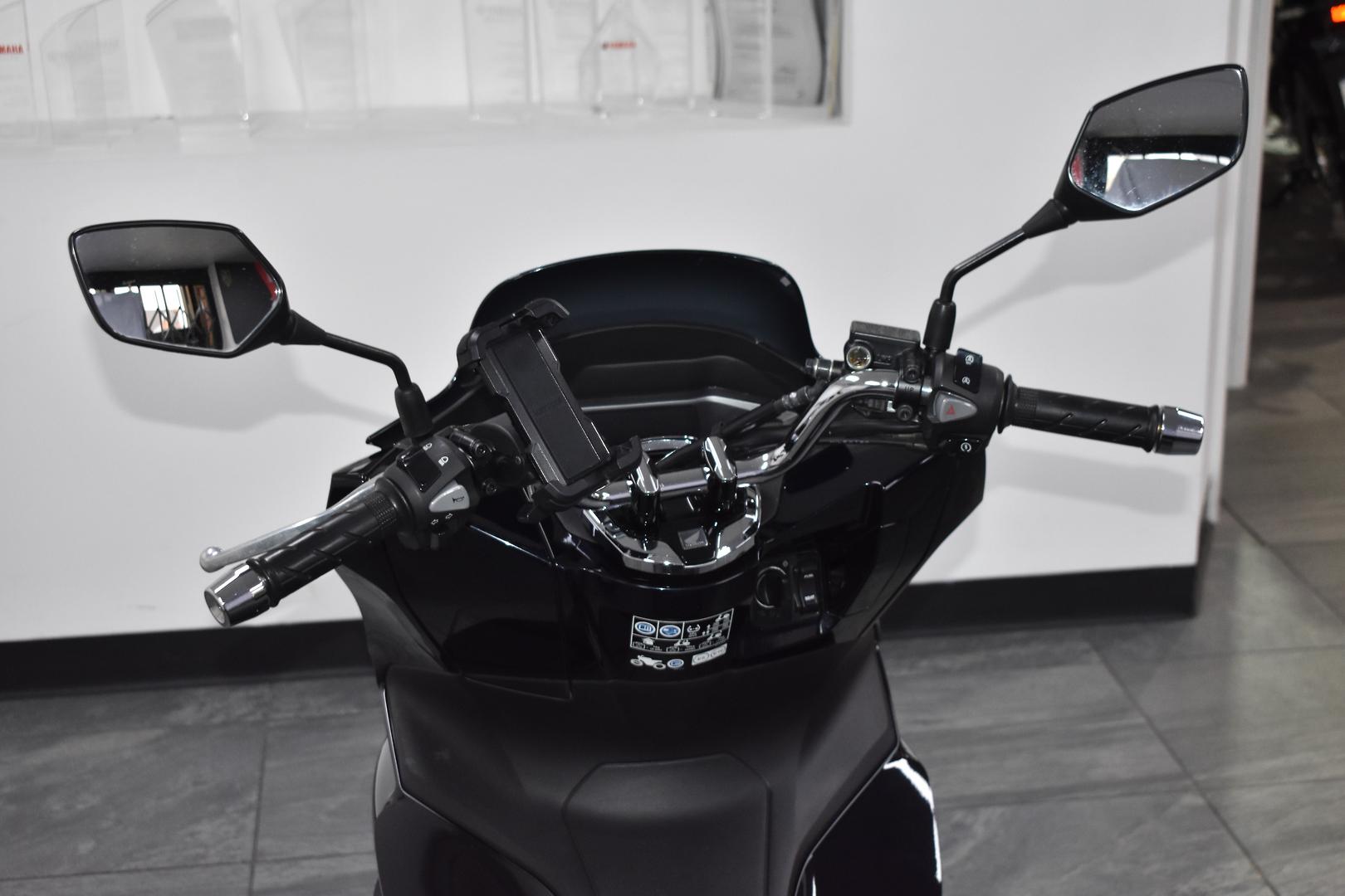 2021 HONDA PCX150 SCOOTER