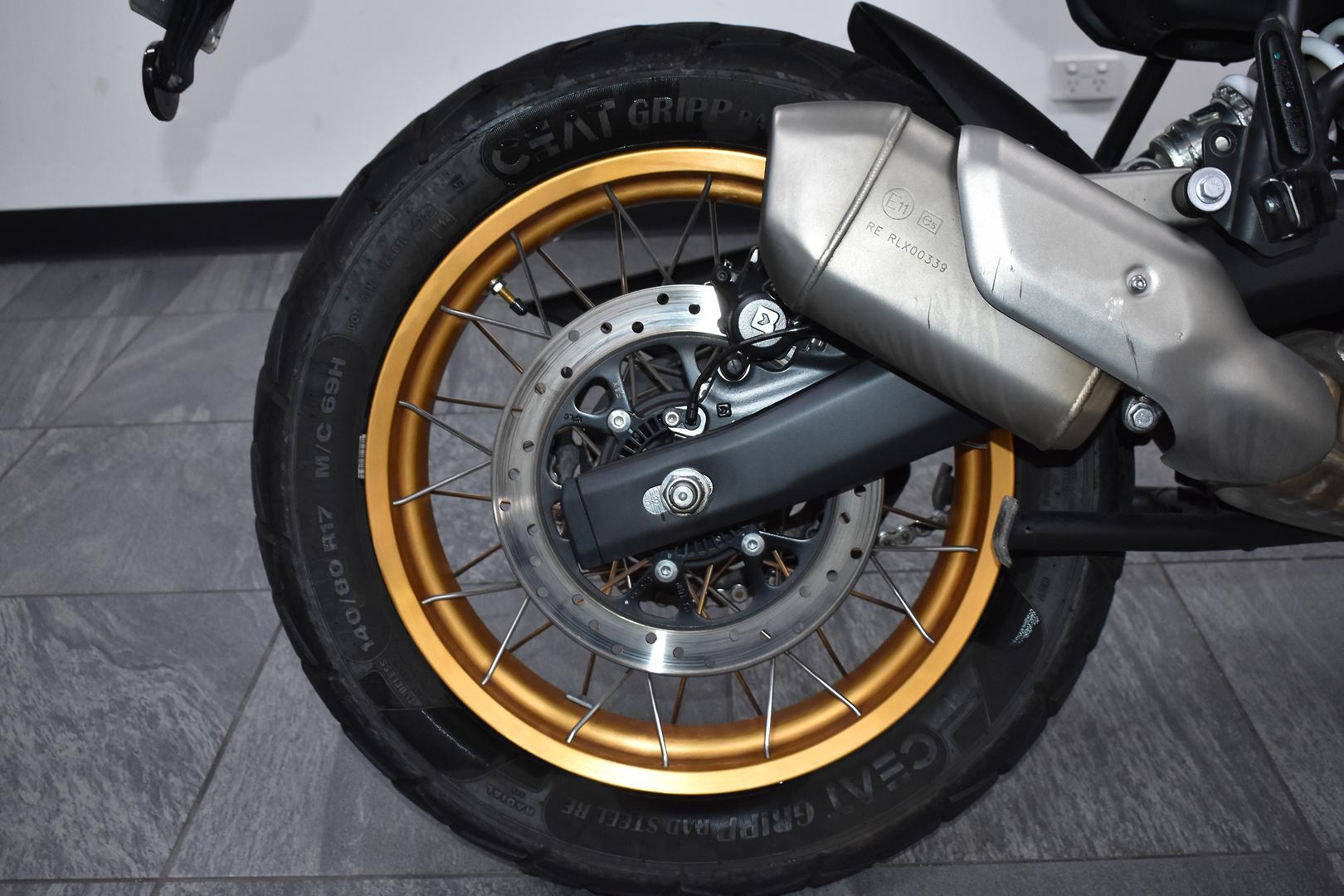 2025 ROYAL ENFIELD HIMALAYAN 450 ROAD