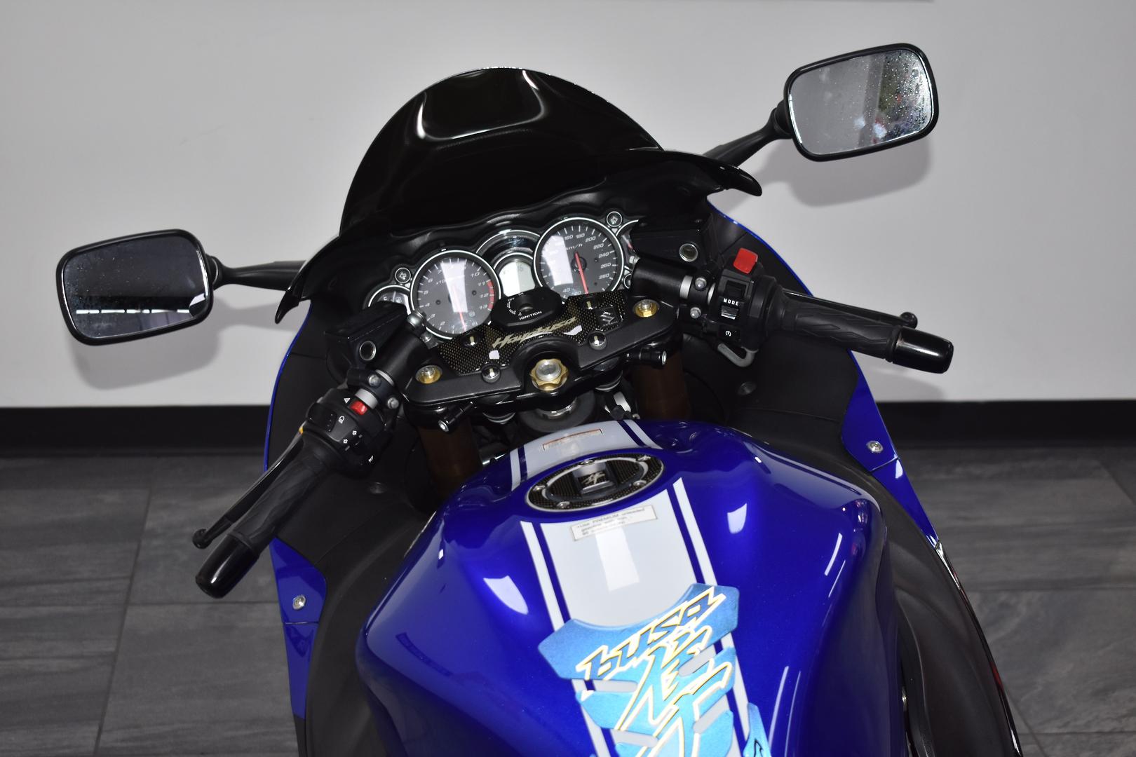 2017 SUZUKI GSX1300RA (HAYABUSA) SPORTS