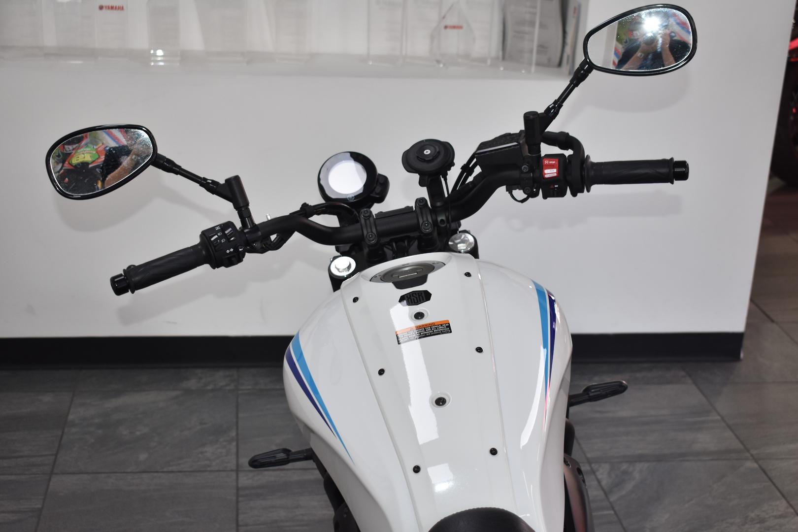 2022 YAMAHA XSR700 ROAD