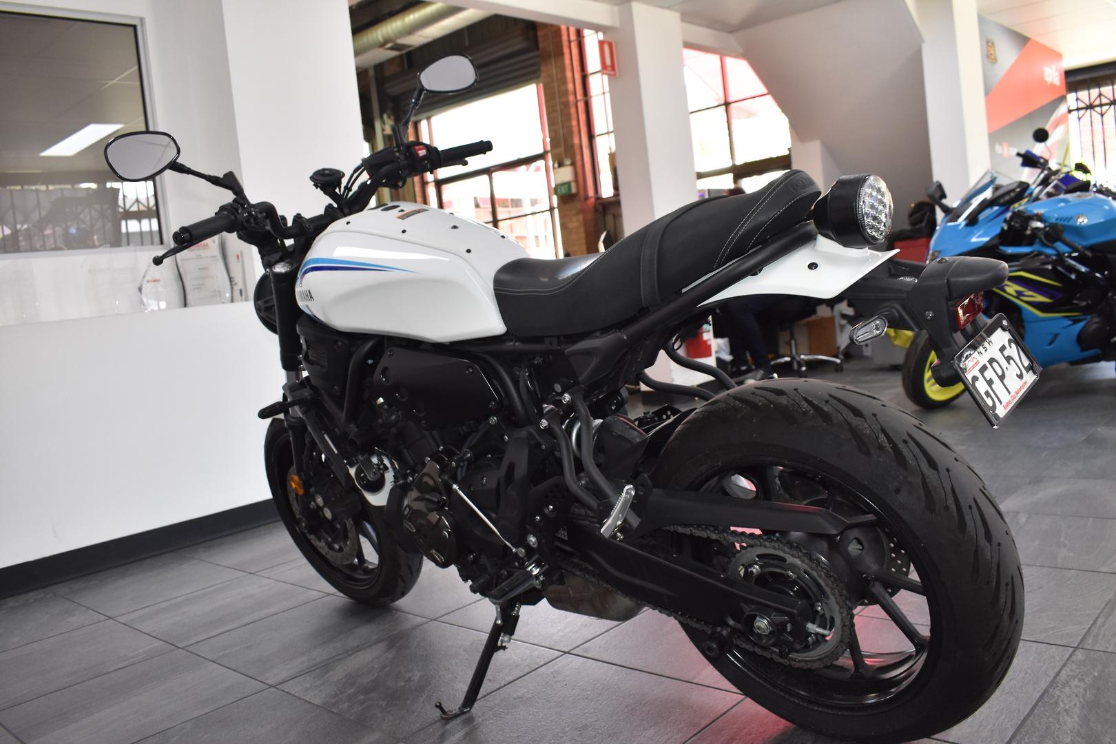 2022 YAMAHA XSR700 ROAD