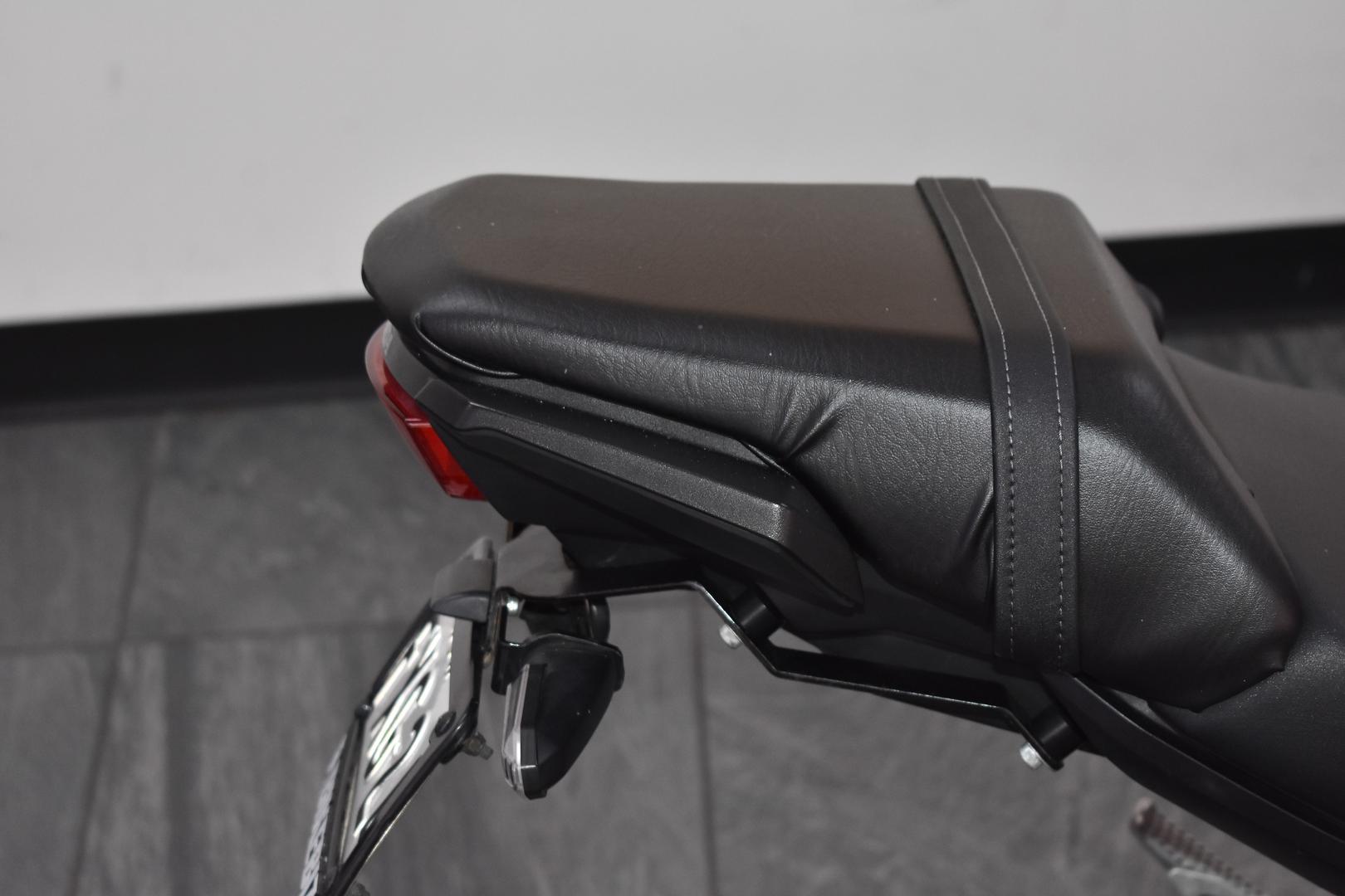 2023 HONDA CB300R (CB300RA) SPORTS