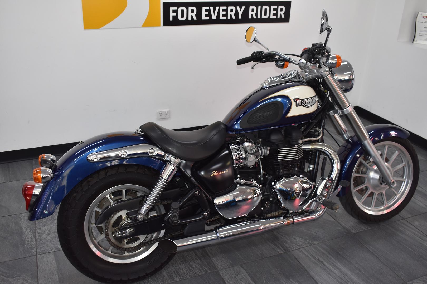 2007 TRIUMPH AMERICA CRUISER