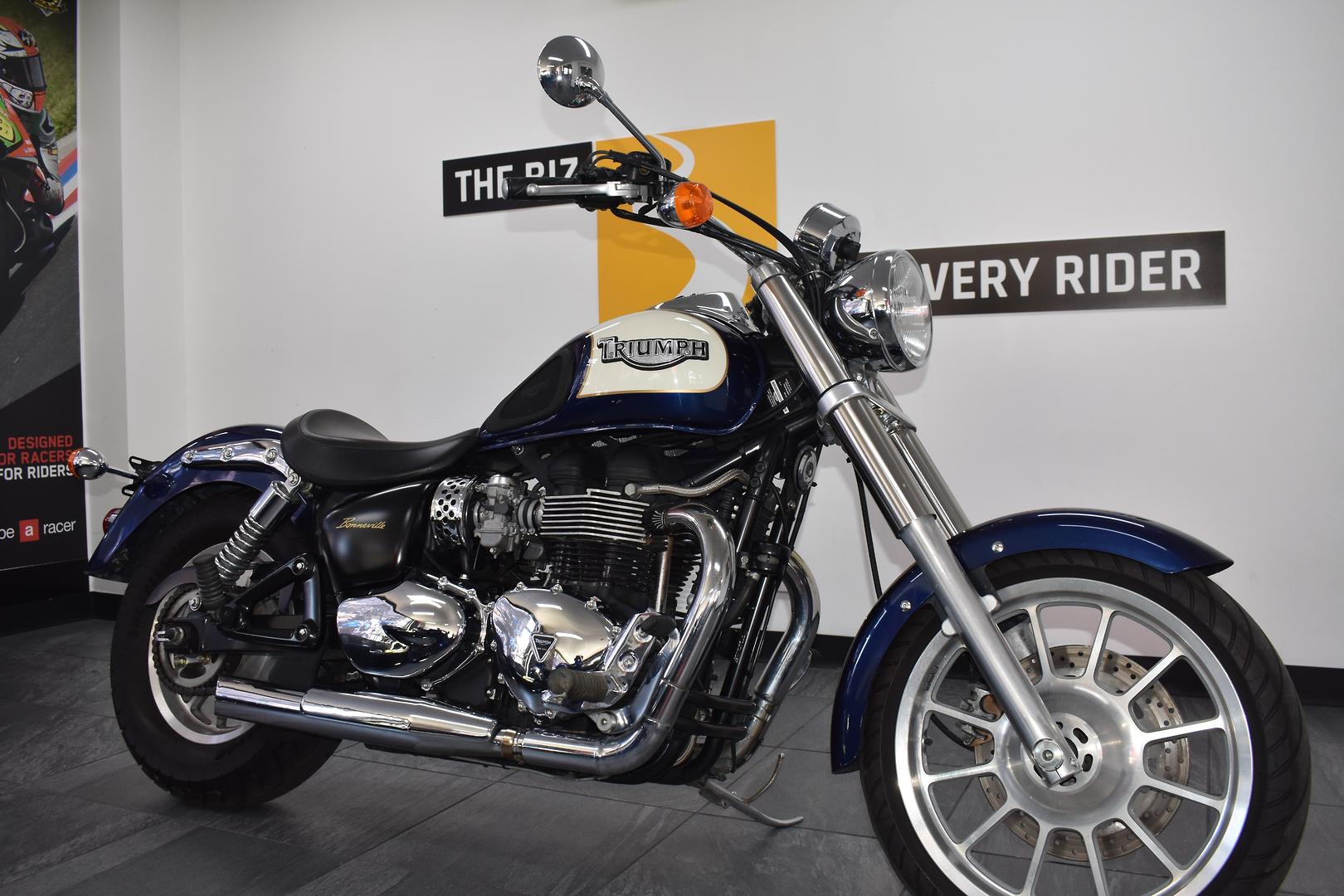 2007 TRIUMPH AMERICA CRUISER