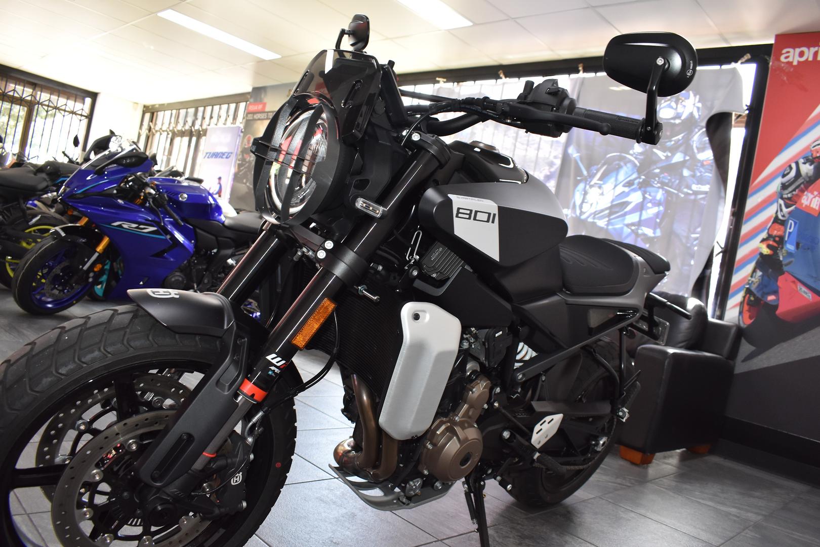 2024 HUSQVARNA SVARTPILEN 801 ROAD