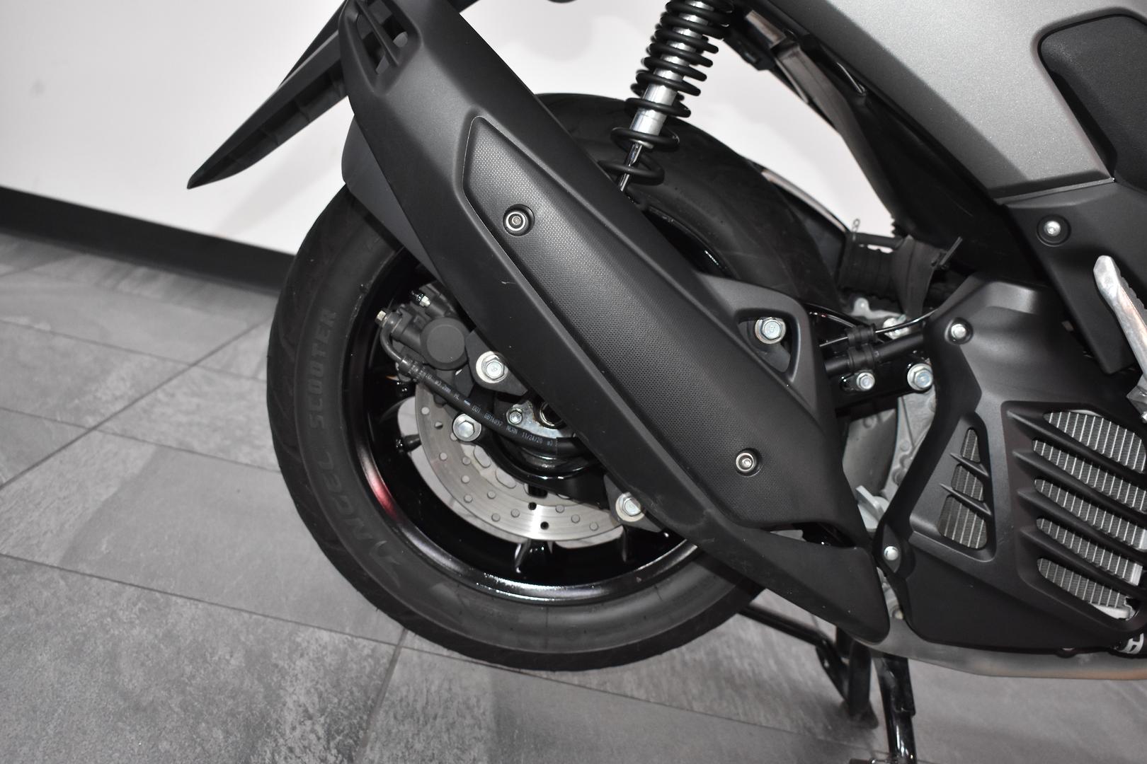 2021 YAMAHA NMAX 155 (GPD150A) SCOOTER