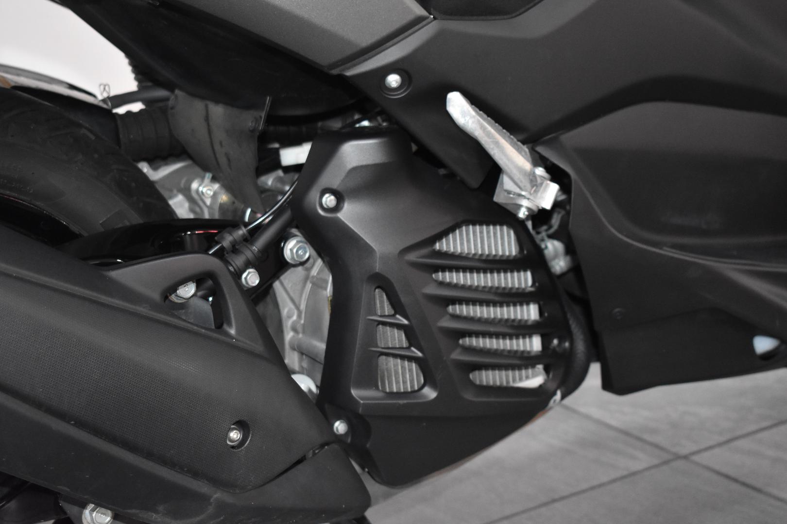2021 YAMAHA NMAX 155 (GPD150A) SCOOTER