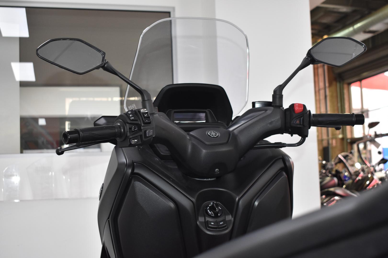 2024 YAMAHA XMAX 300 (CZD300A) SCOOTER