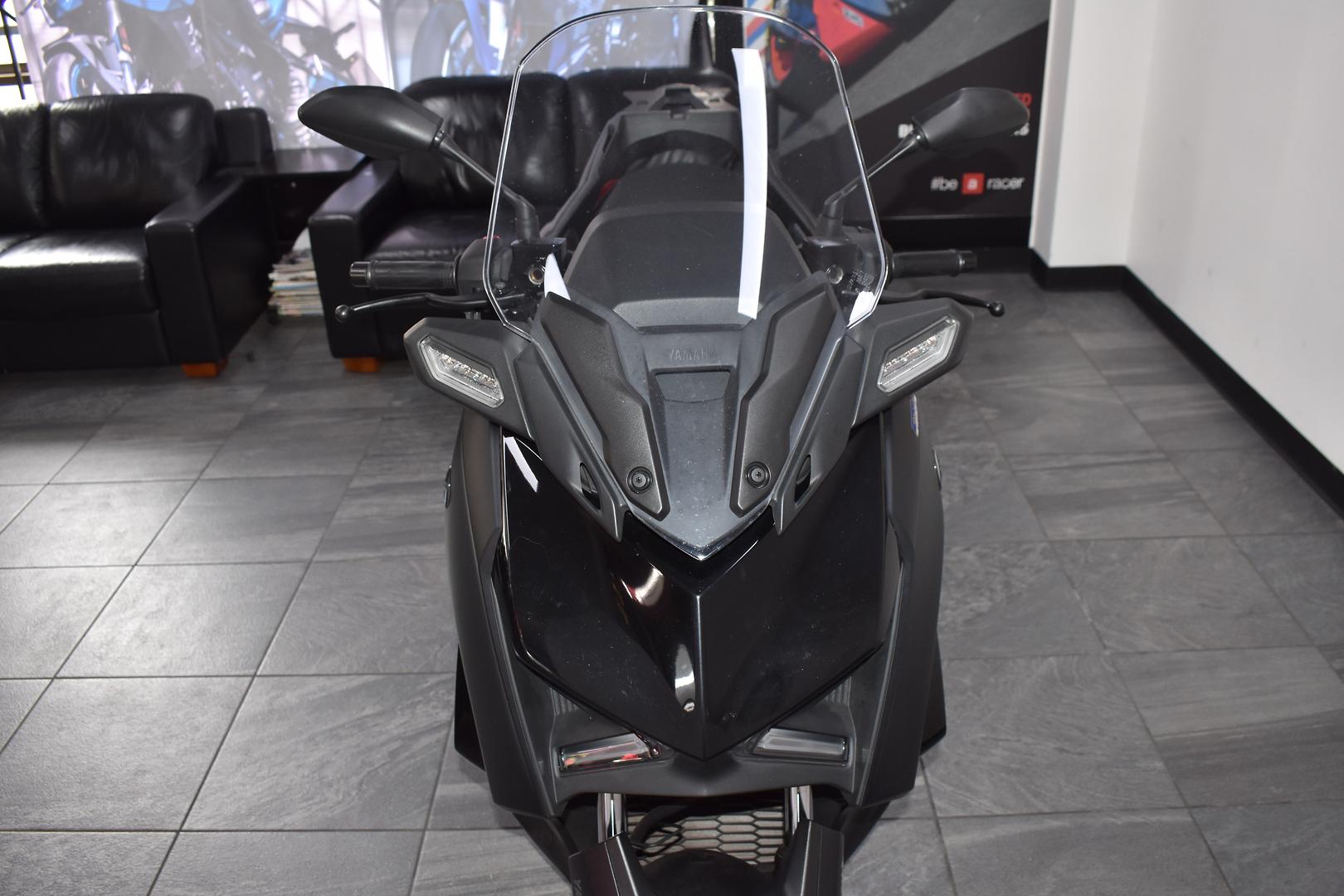 2024 YAMAHA XMAX 300 (CZD300A) SCOOTER