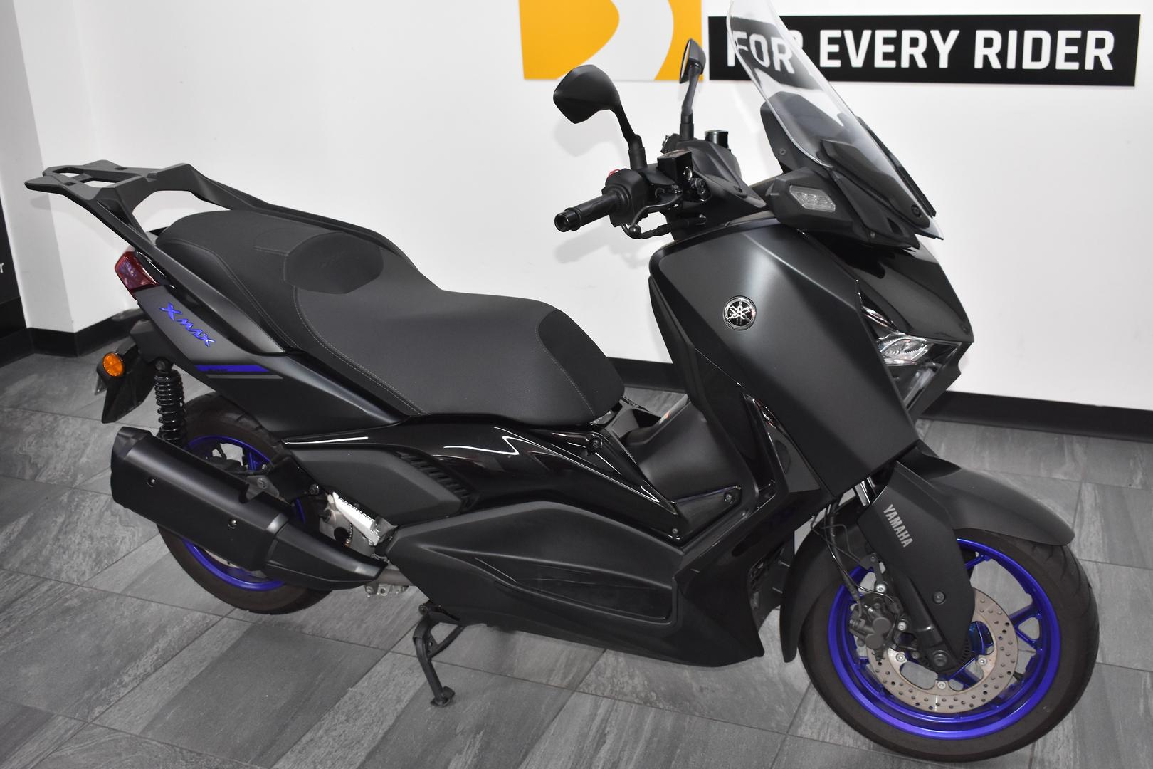 2024 YAMAHA XMAX 300 (CZD300A) SCOOTER