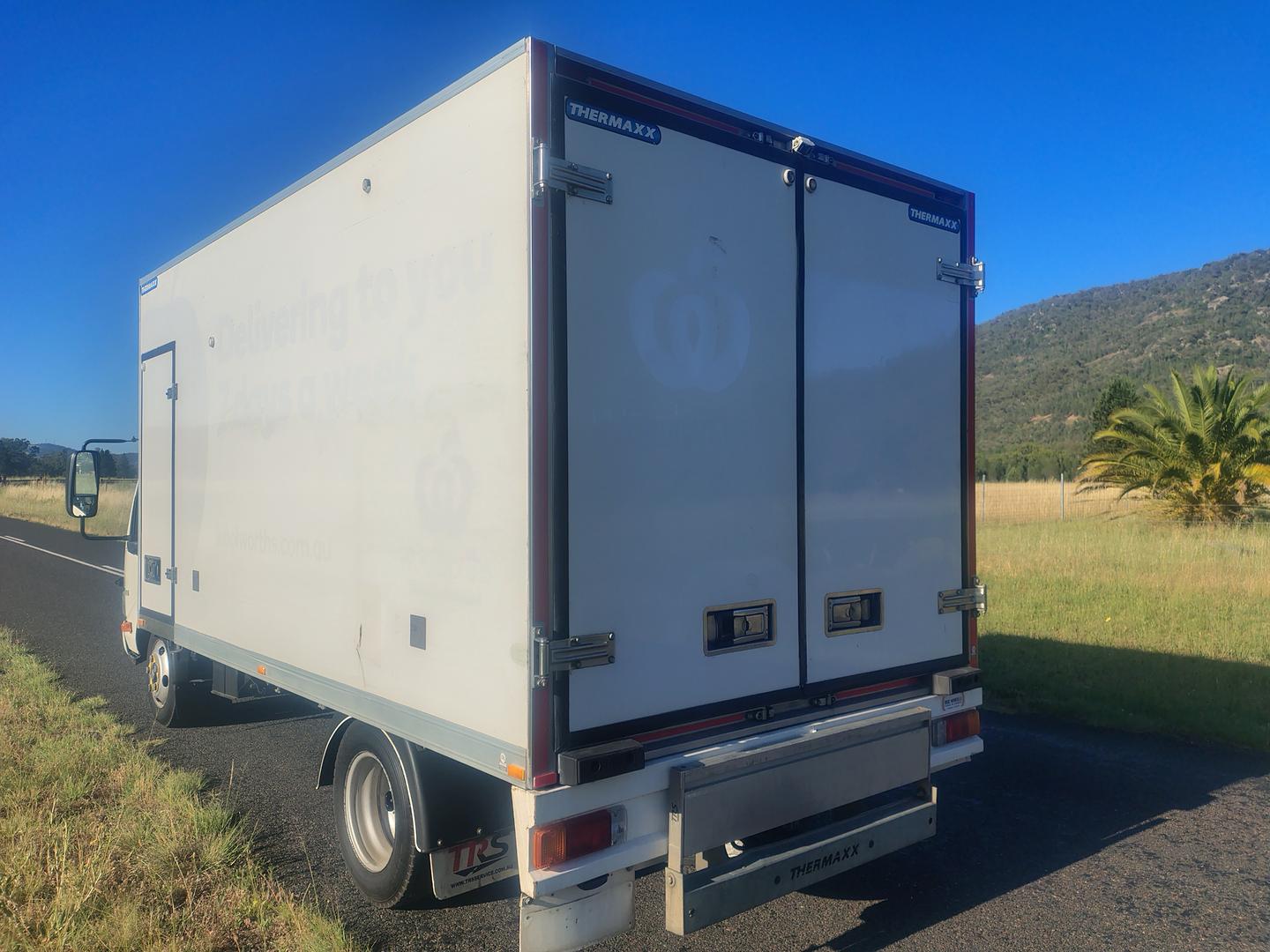 2021 HINO 300 616 REFRIGERATED TRUCK