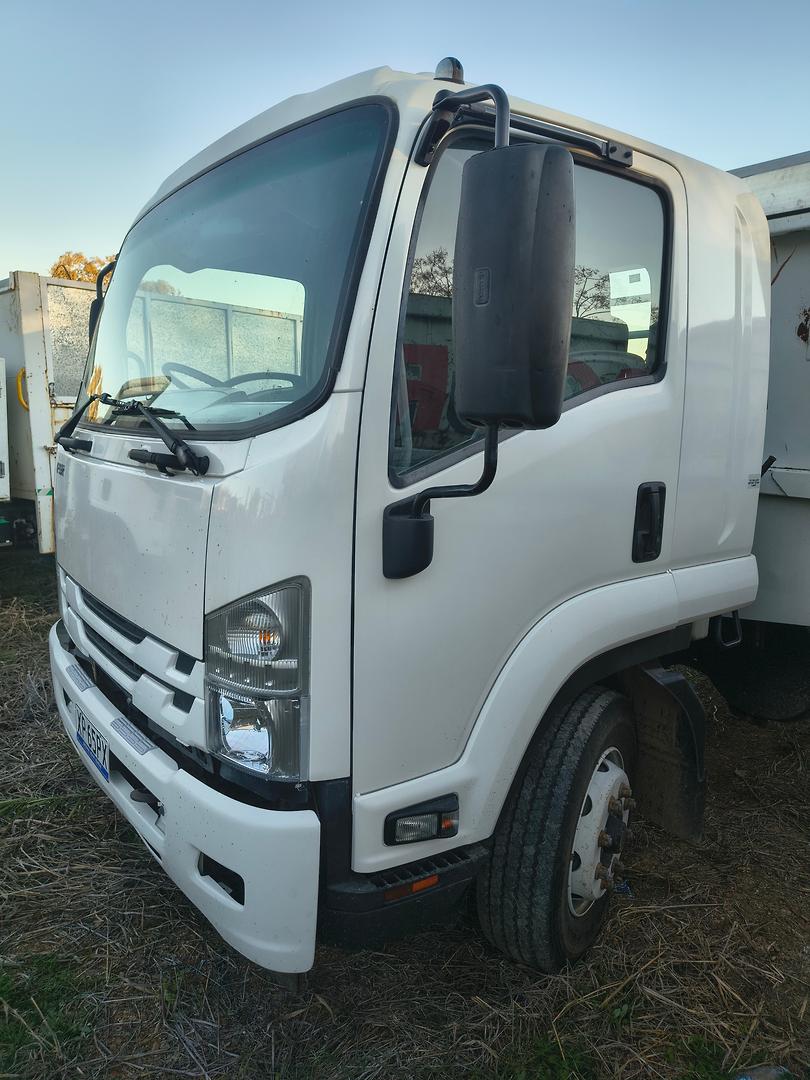 2017 ISUZU FSR F MY16 140/120-260 (LWB) 6 SP MANUAL C/CHAS