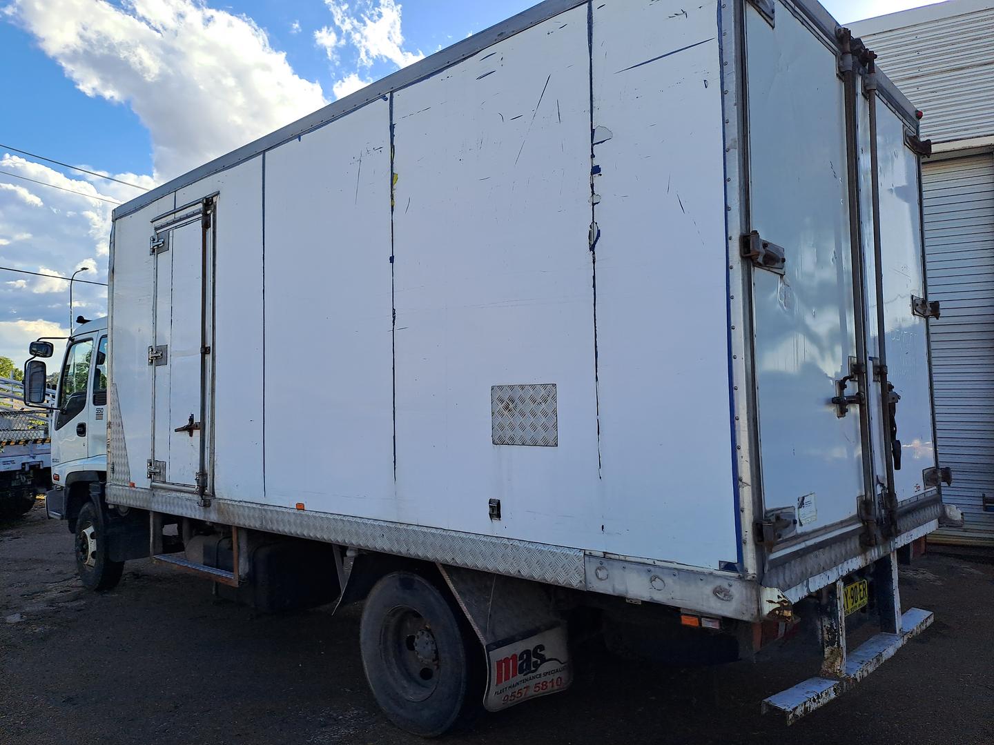 2006 ISUZU FRR F3 550 LONG 6 SP MANUAL C/CHAS