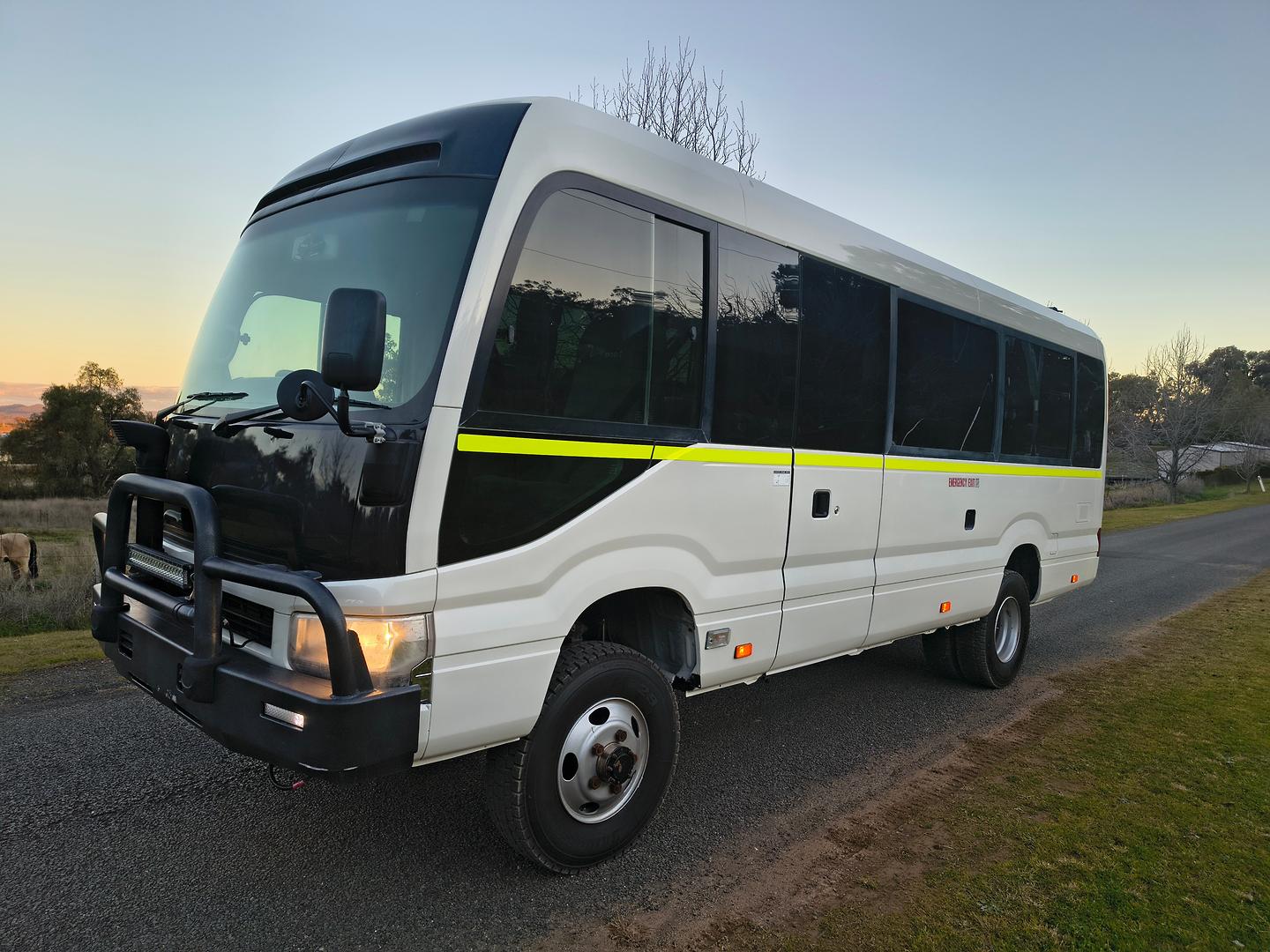 2017 TOYOTA COASTER XZB70R MY17 DELUXE (LWB) 4 SP AUTOMATIC BUS