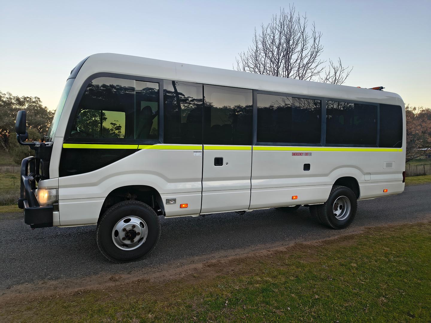 2017 TOYOTA COASTER XZB70R MY17 DELUXE (LWB) 4 SP AUTOMATIC BUS