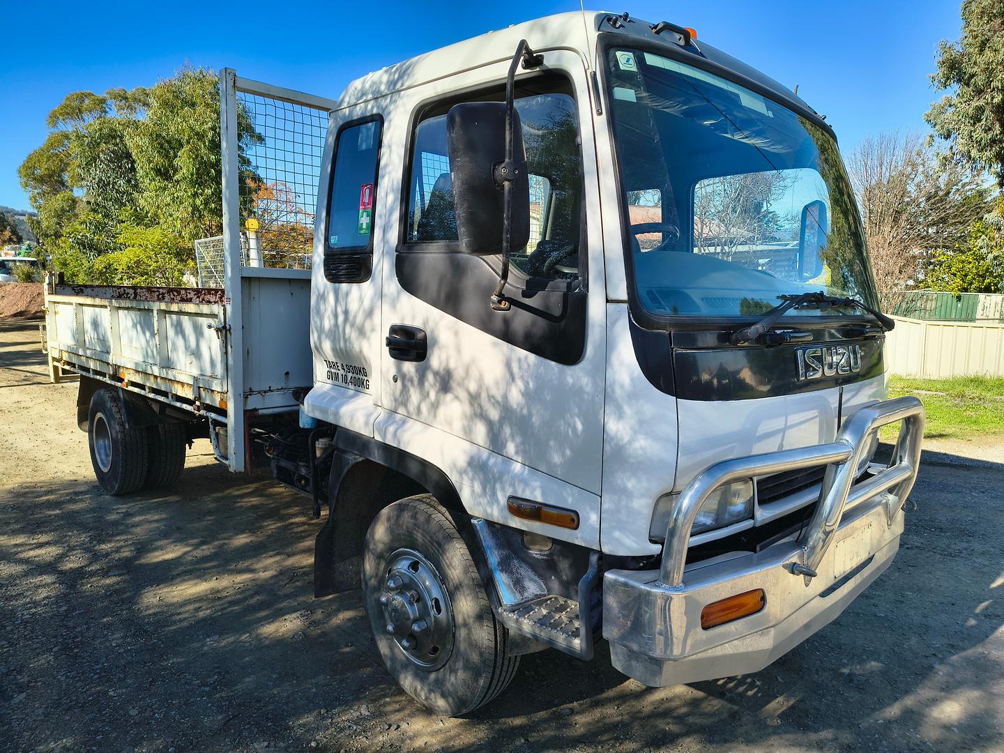 2002 ISUZU FRR FY 550 MEDIUM 6 SP MANUAL TIPPER