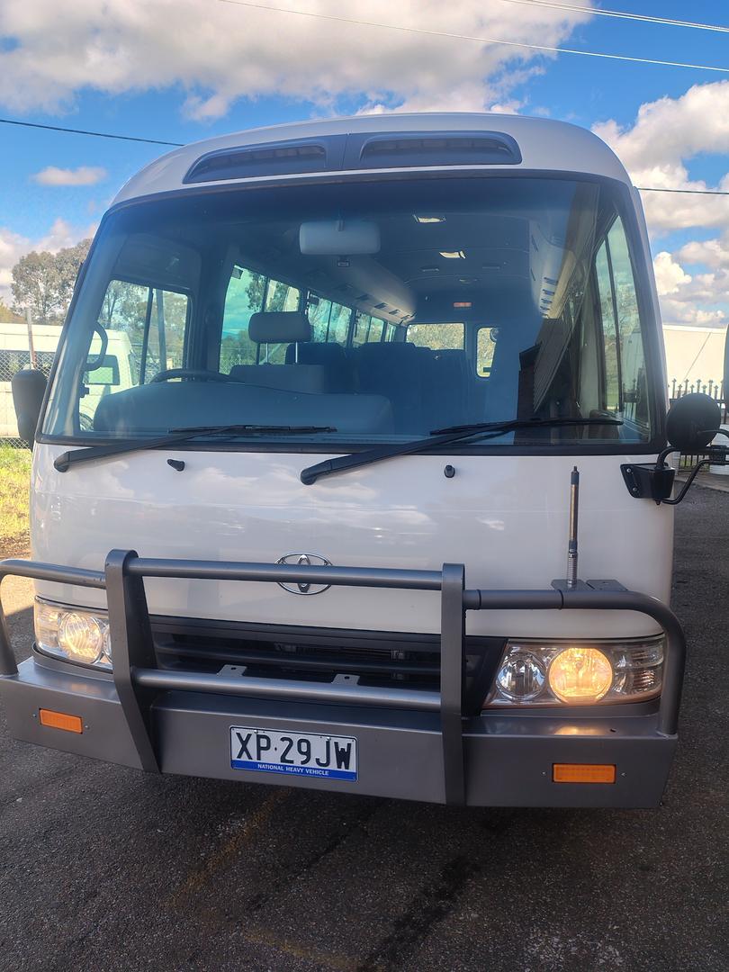 2010 TOYOTA COASTER XZB50R 07 UPGRADE DELUXE (LWB) 5 SP MANUAL BUS