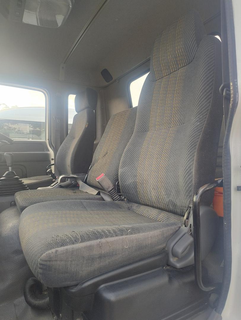 2007 ISUZU FSR F3 700 LONG 6 SP MANUAL C/CHAS