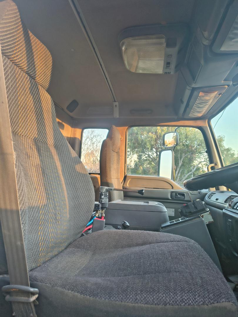 2006 ISUZU FVD FY 950 HEAVY DUTY AUTO 6 SP AUTOMATIC + O/DRIVE C/CHAS