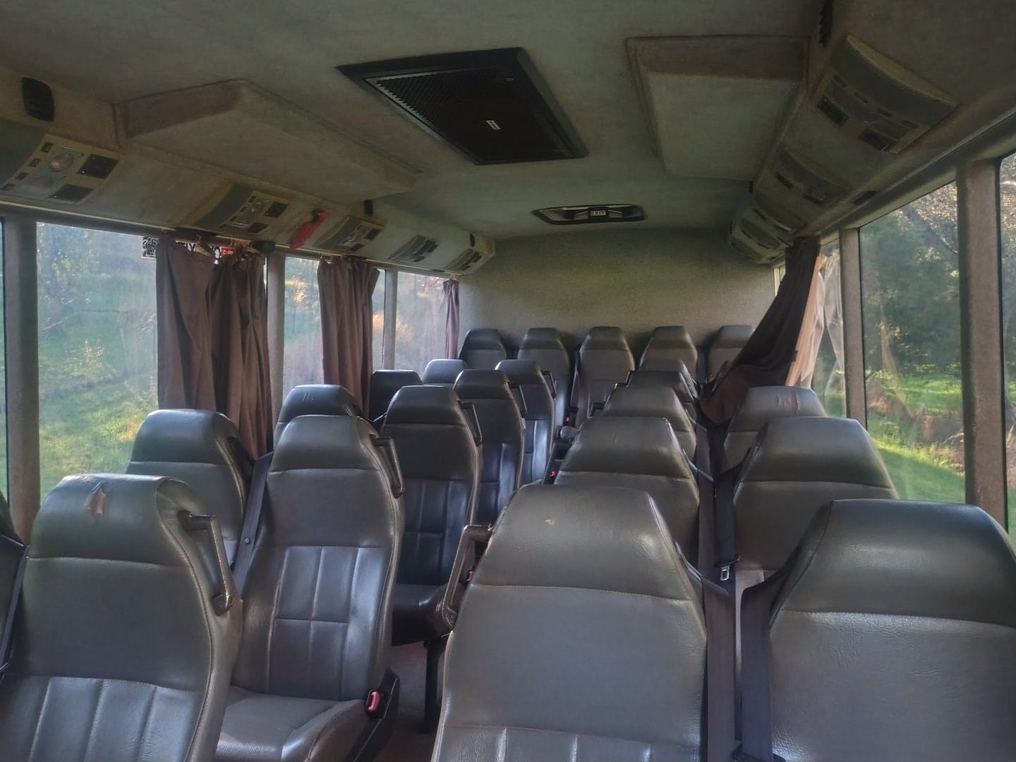 2013 ISUZU FTS 800 4X4 AUTOMATIC BUS