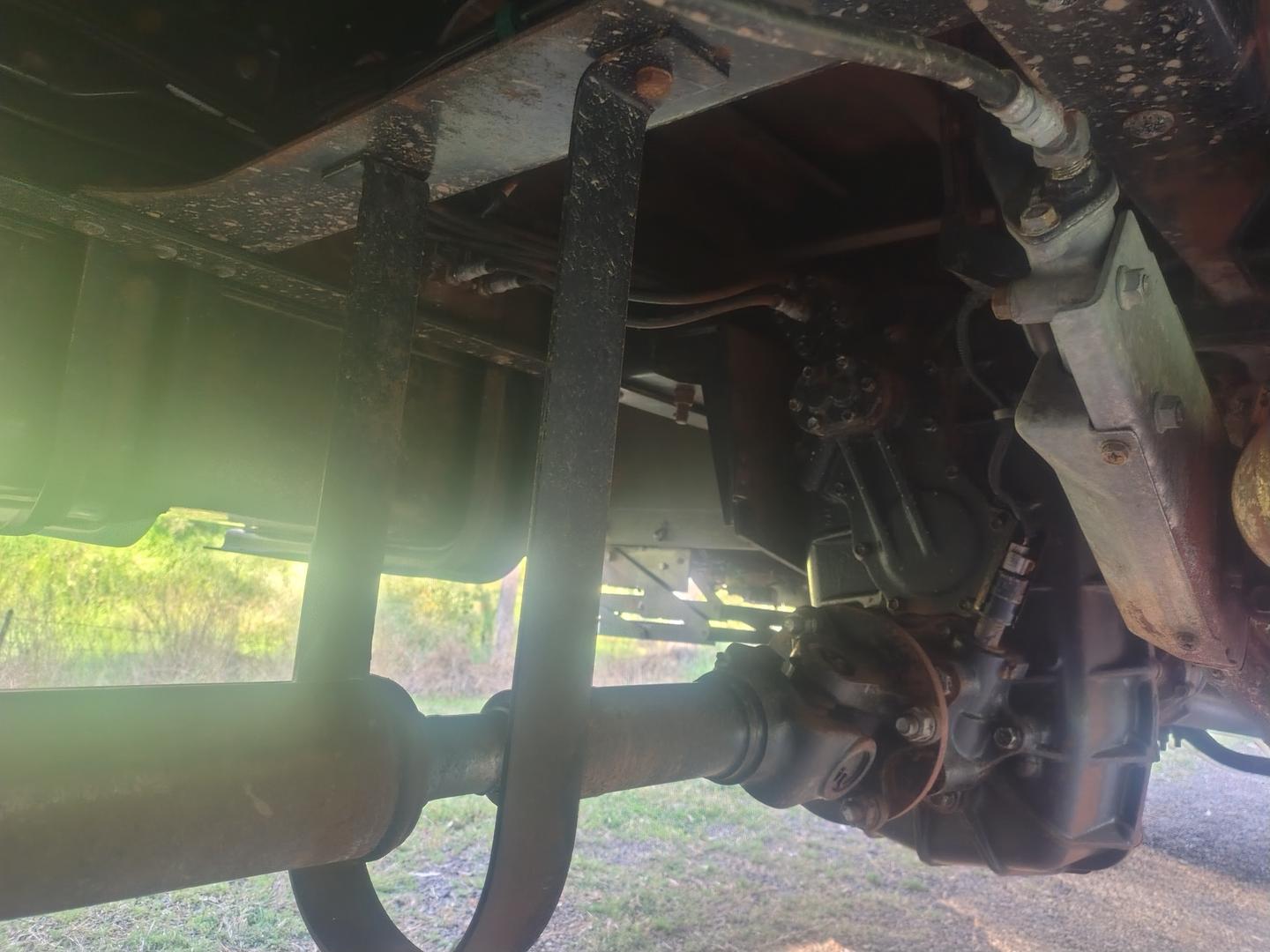 2013 ISUZU FTS 800 4X4 AUTOMATIC BUS